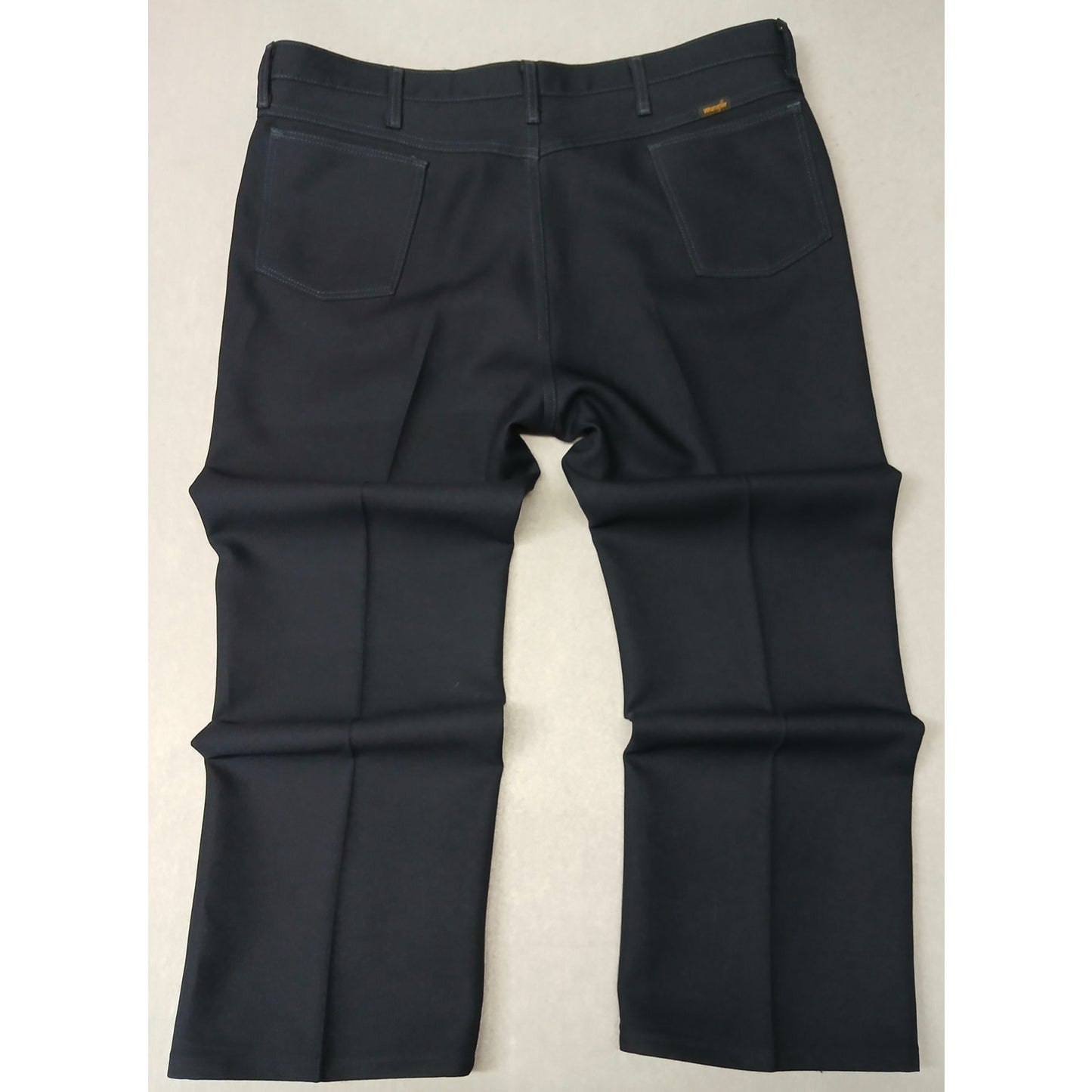 Wrangler 82NV (42x30) Blue Relaxed Straight Stretch Pants
