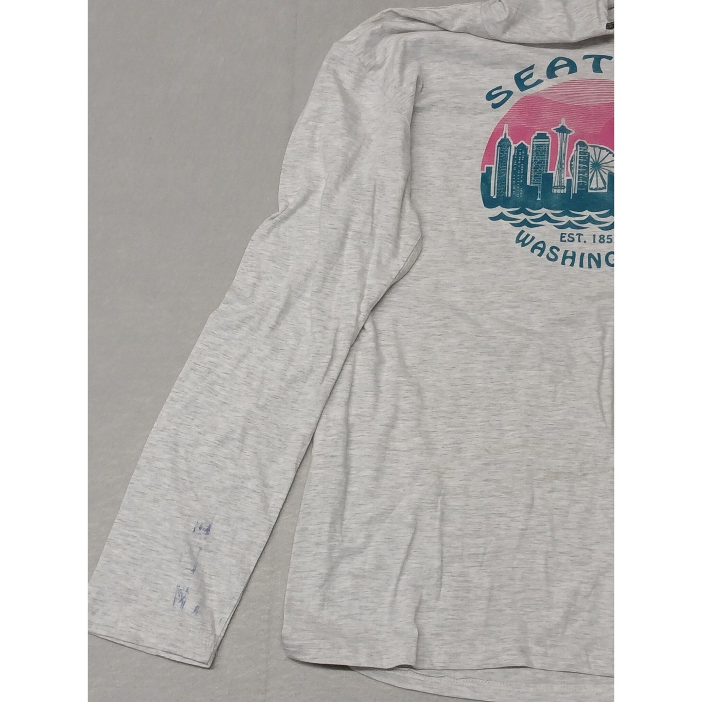 Prairie Mountain (2XL) Light Gray Hoodie