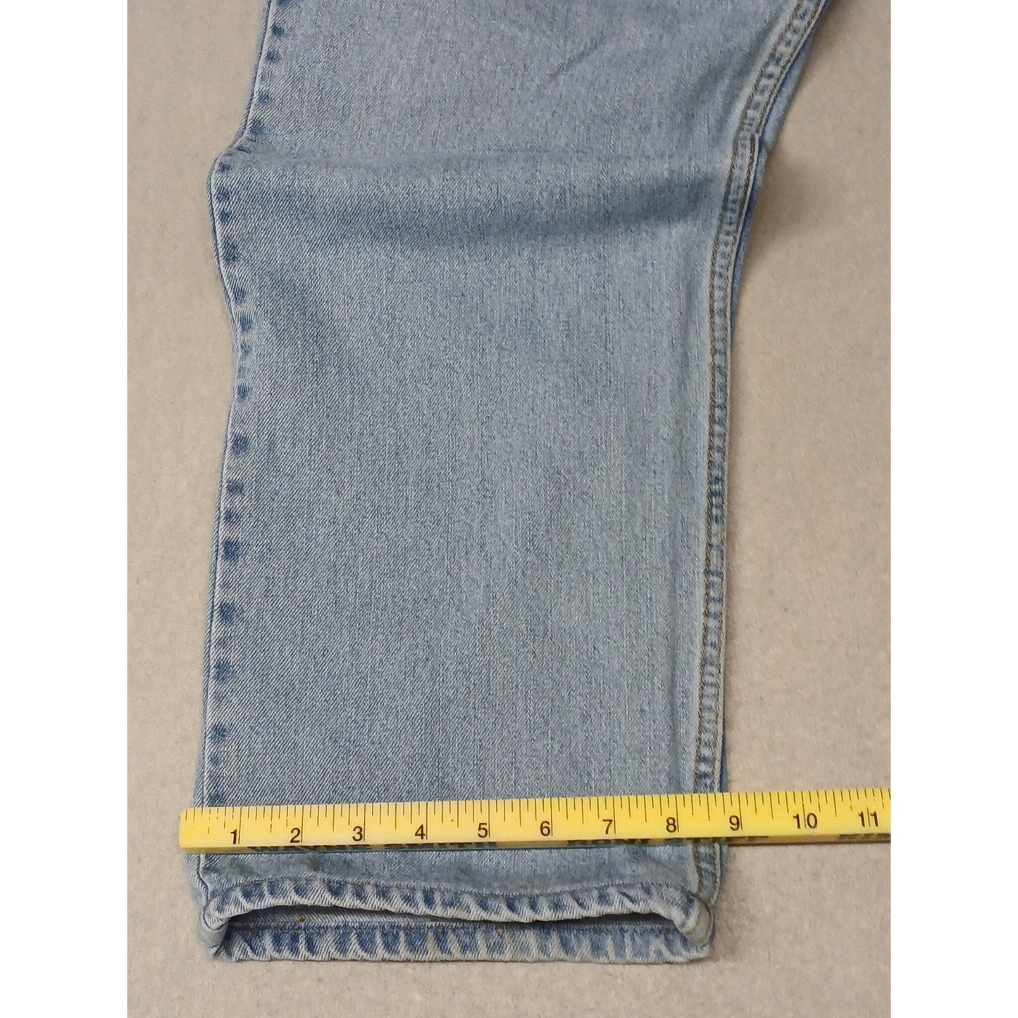 Levis 505 (36x29) Vintage Regular Fit Light Denim Jeans