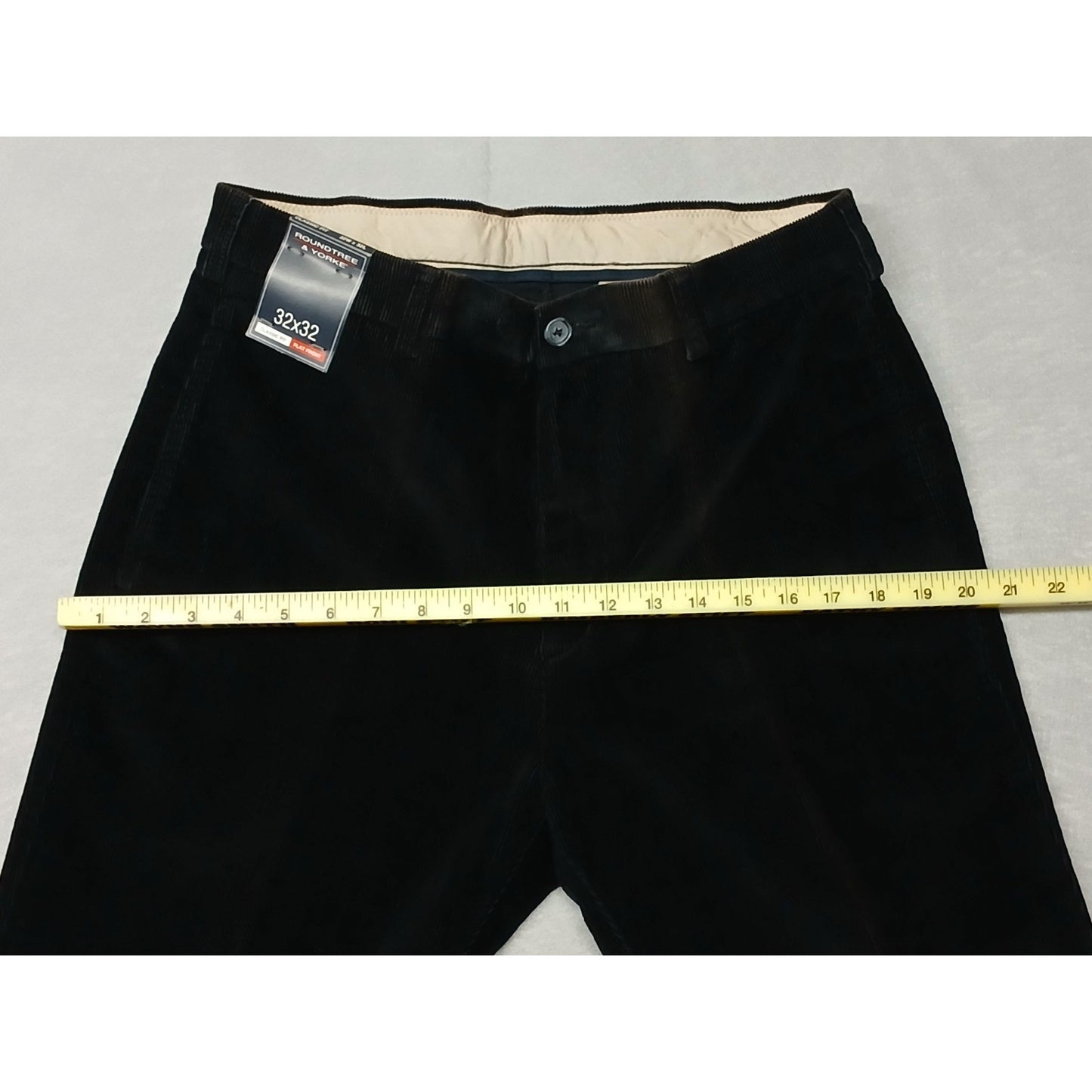 Roundtree & Yorke (32x32) Black Corduroy Straight Pants