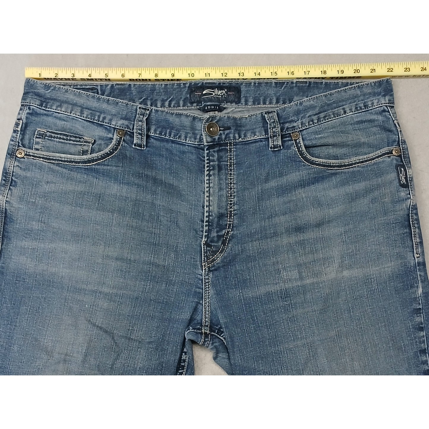 Silver Eddie (44x34) Men's Straight Leg Blue Denim Jeans