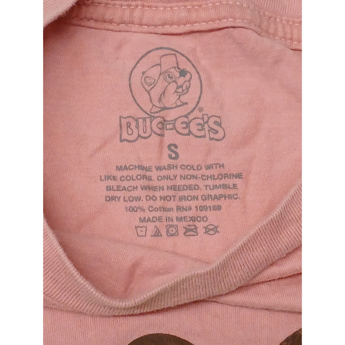 Buc-ees Pink (Small) Relaxed Fit Cotton Tee Shirt