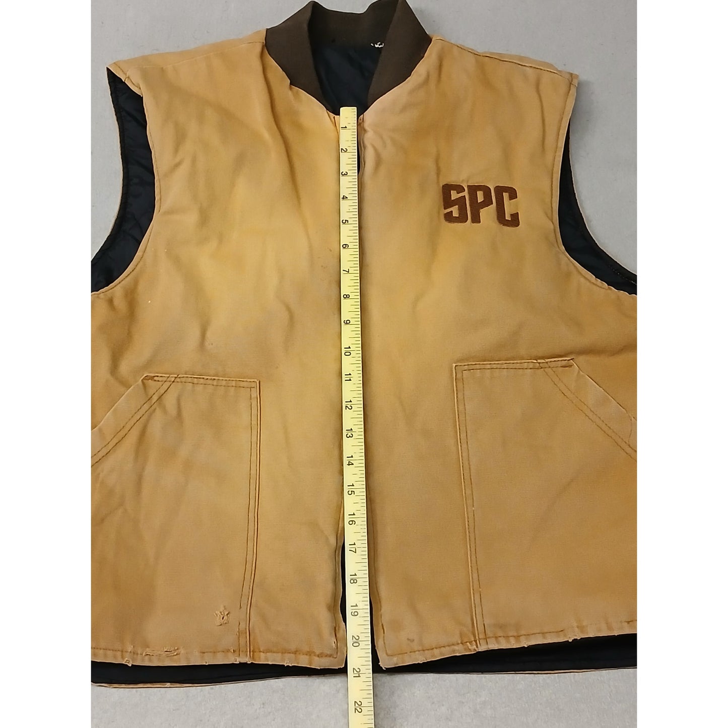 Carhartt (21x 25") Vintage Tan Arctic-Weight Duck Vest