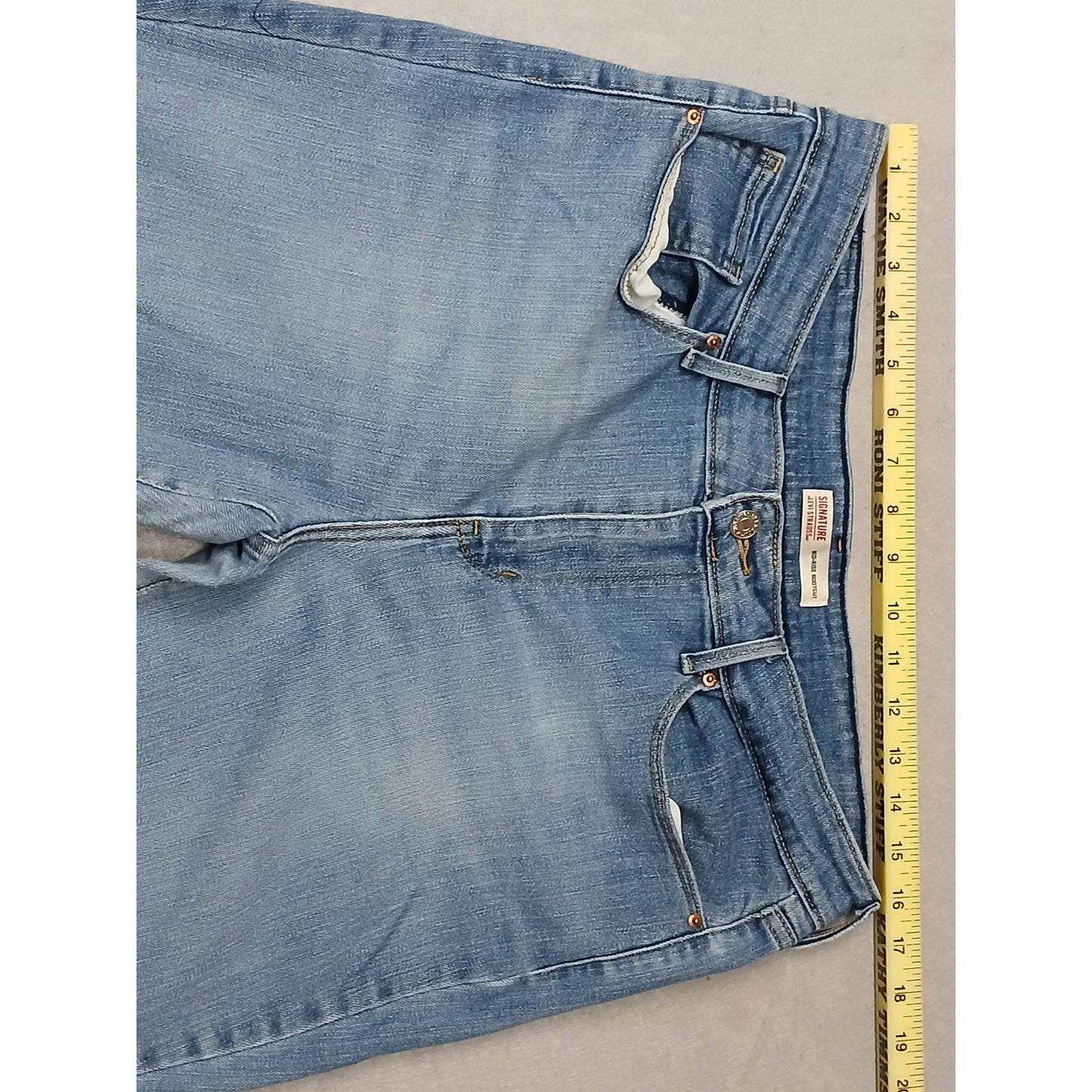 Levis (32x30) Straight Mid Rise Boot Cut Blue Denim Jeans