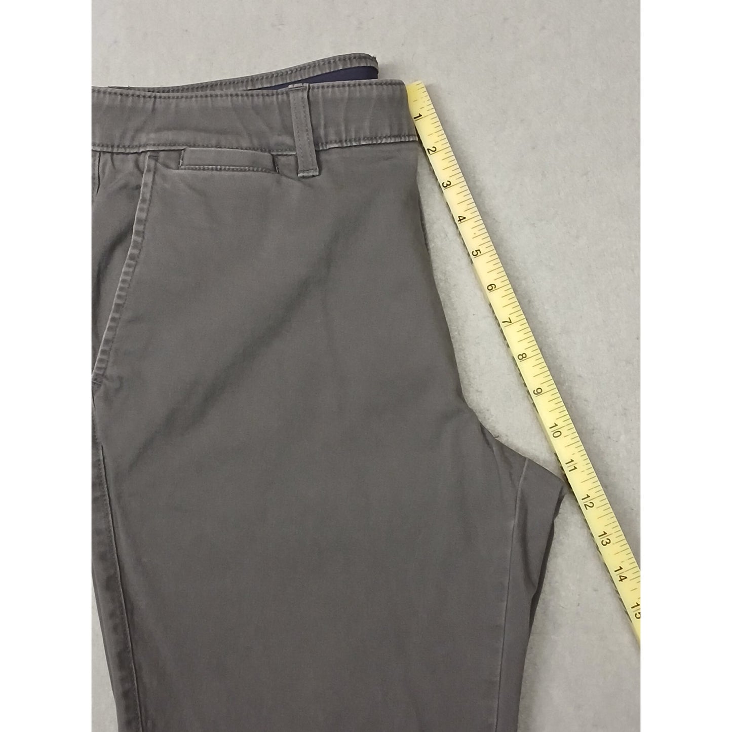 Sonoma (36x30) Gray Relaxed Straight Khaki Chino Pants