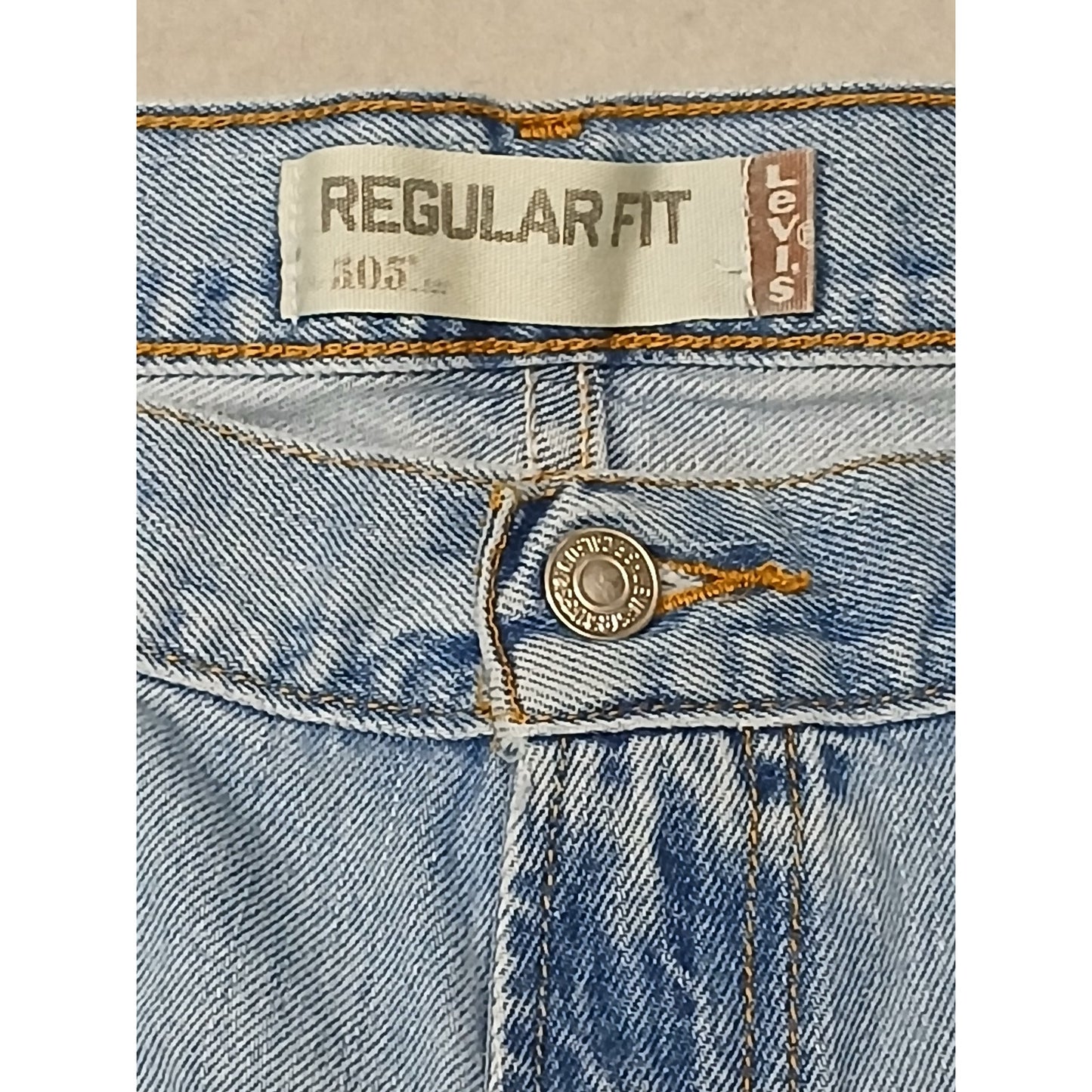 Levis 505 (36x29) Vintage Regular Fit Light Denim Jeans