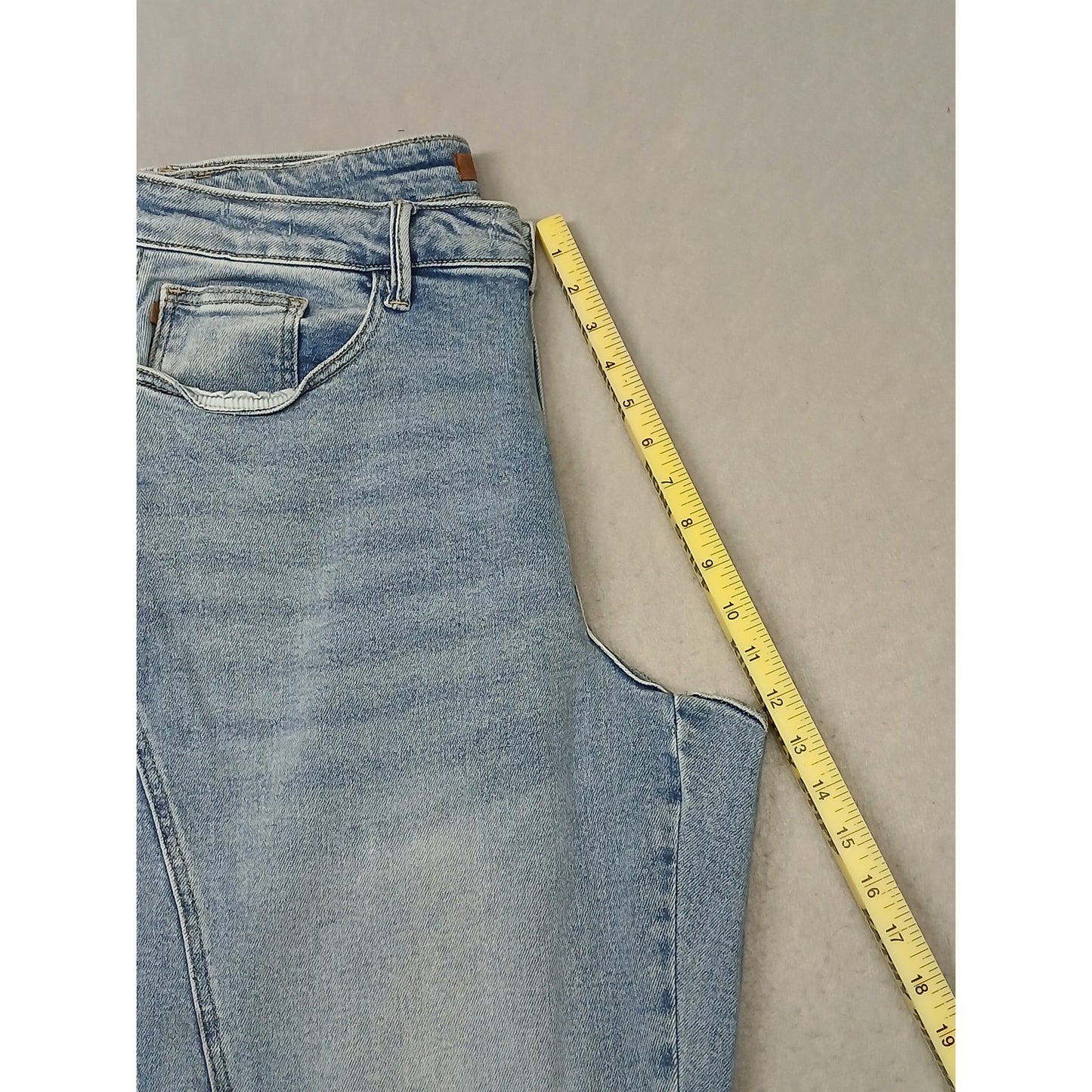 Judy Blue (18W) Women's Baggy Boot Cut Blue Denim Jeans