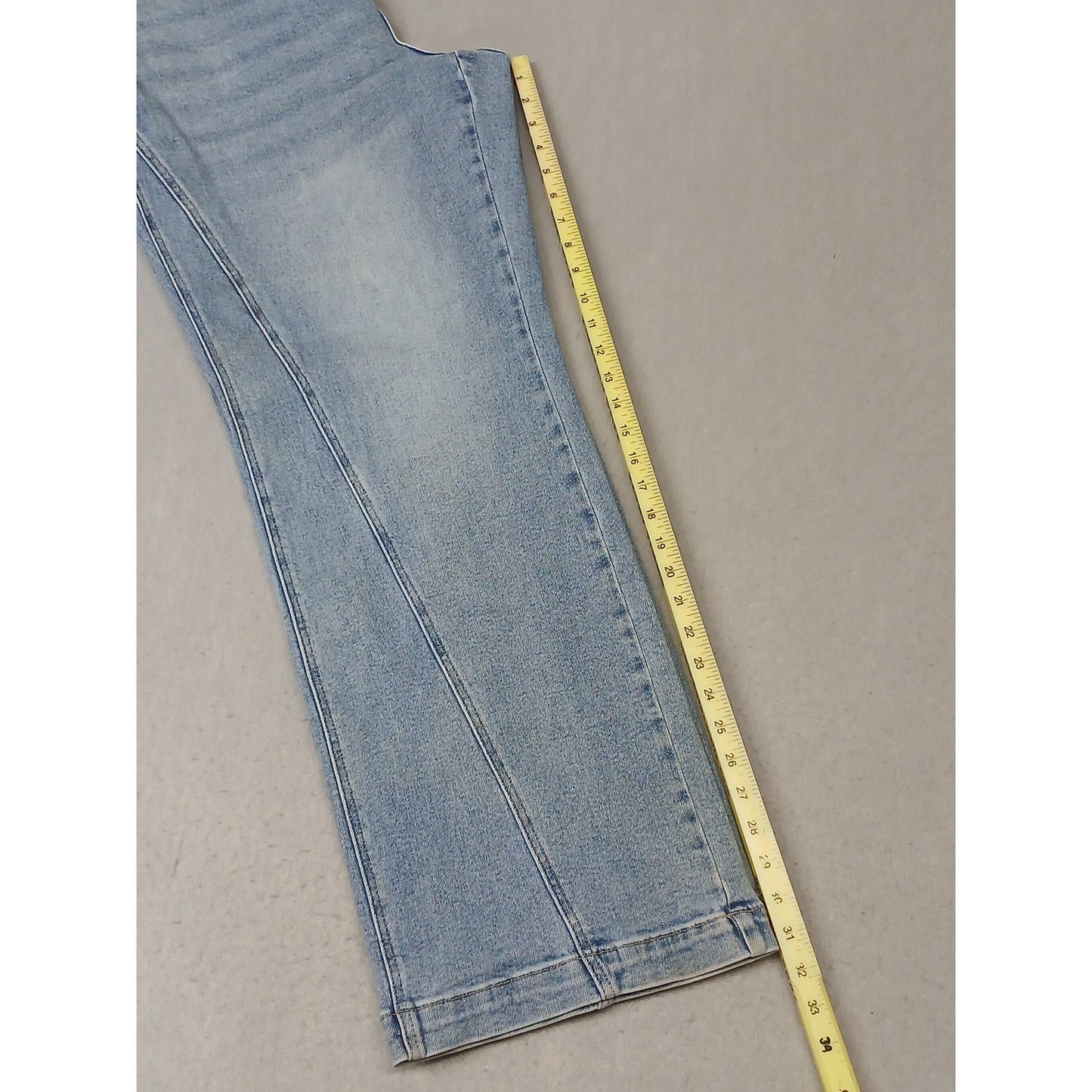 Judy Blue (18W) Women's Baggy Boot Cut Blue Denim Jeans