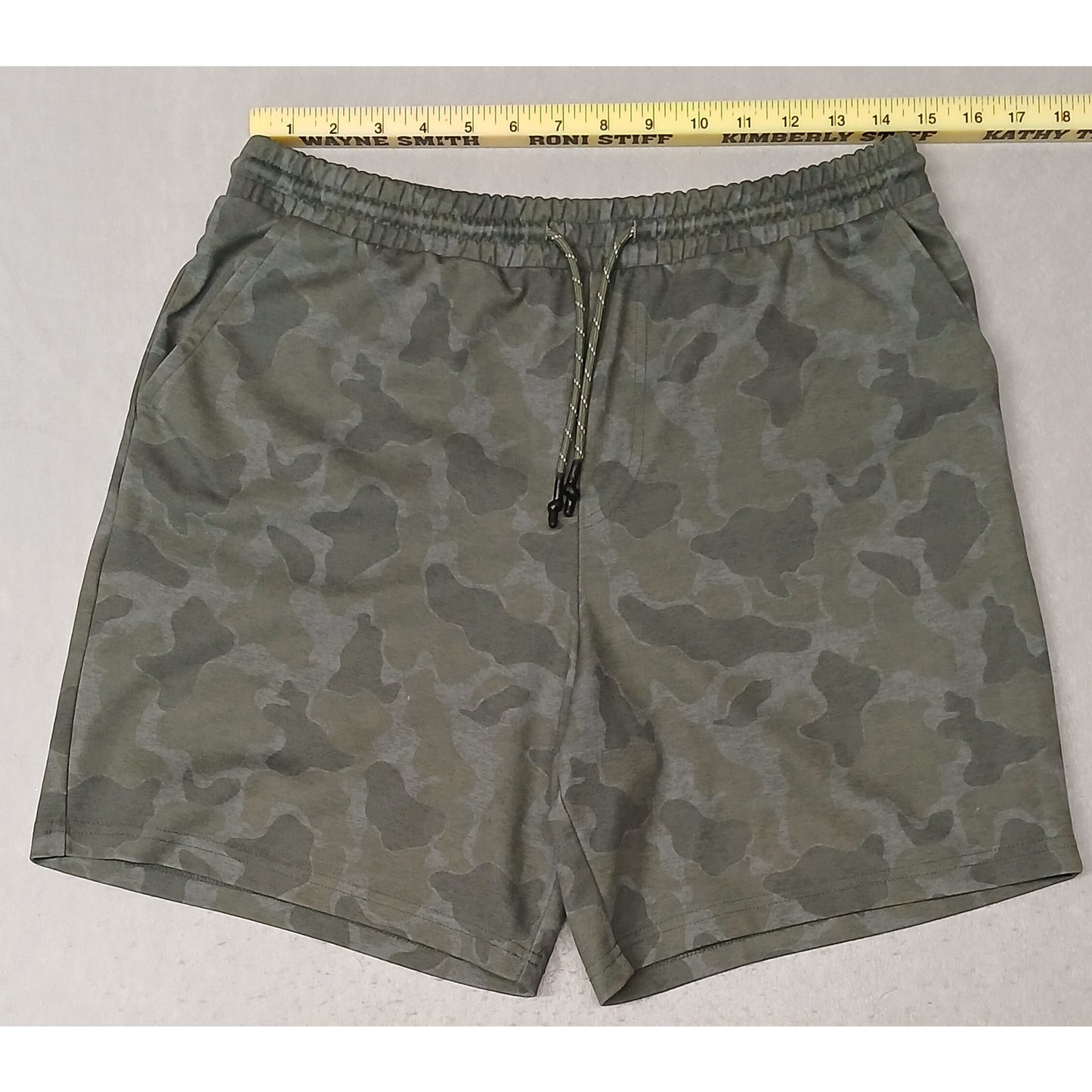 Magellan (Small) Men's Green Camouflage String Utililty Shorts