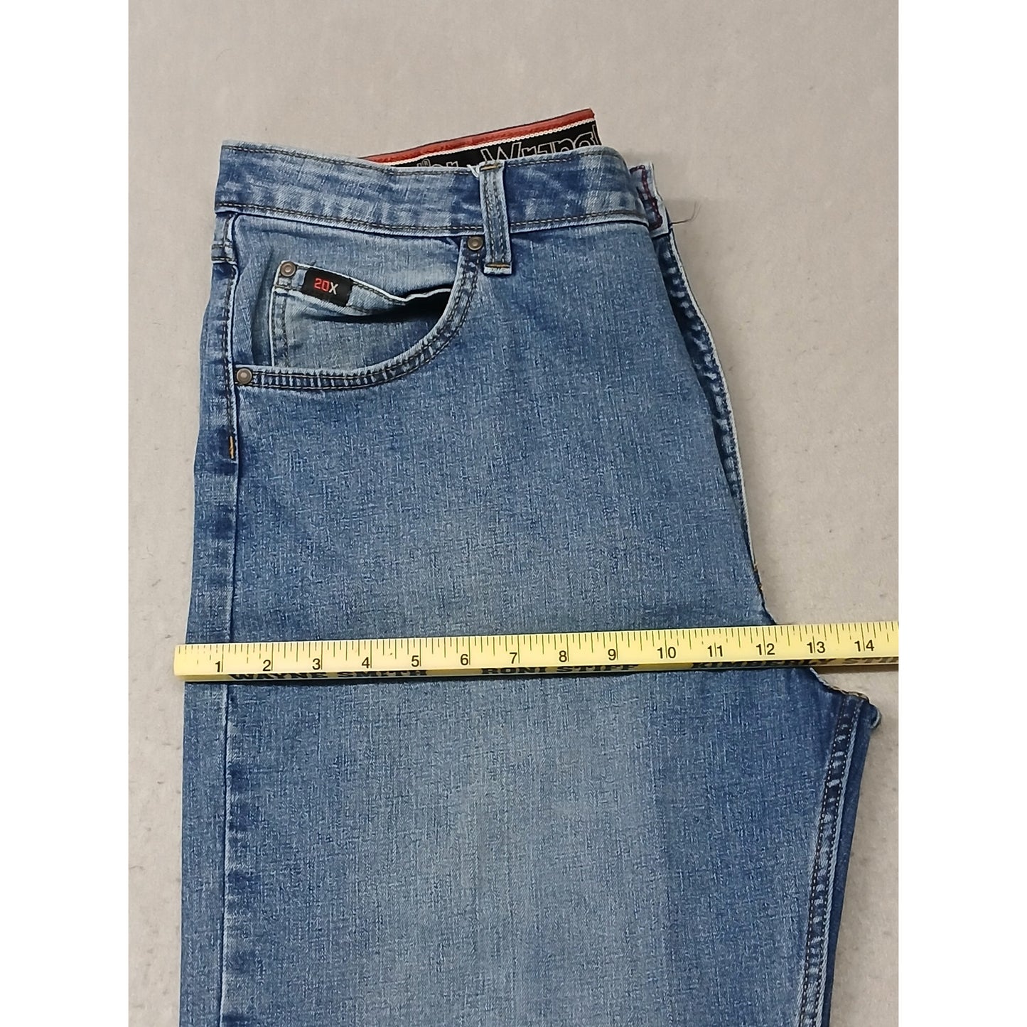 Wrangler (38x38) Vintage Relaxed Straight Blue Denim jeans