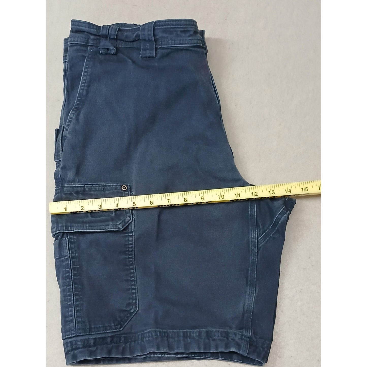 Duluth (40) Blue Cargo Style Flex Fire Hose Khaki Shorts