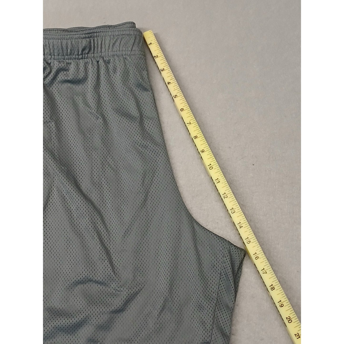 Starter (3XL) Men's Gray Mesh Athletic Shorts