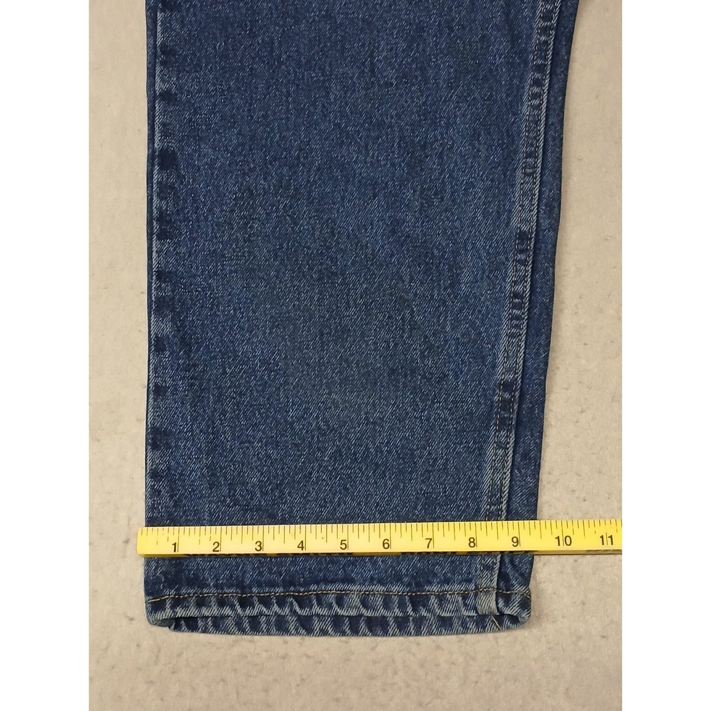 Wranlger (44x29) Men's Relaxed Straight Leg Blue Denim Jeans