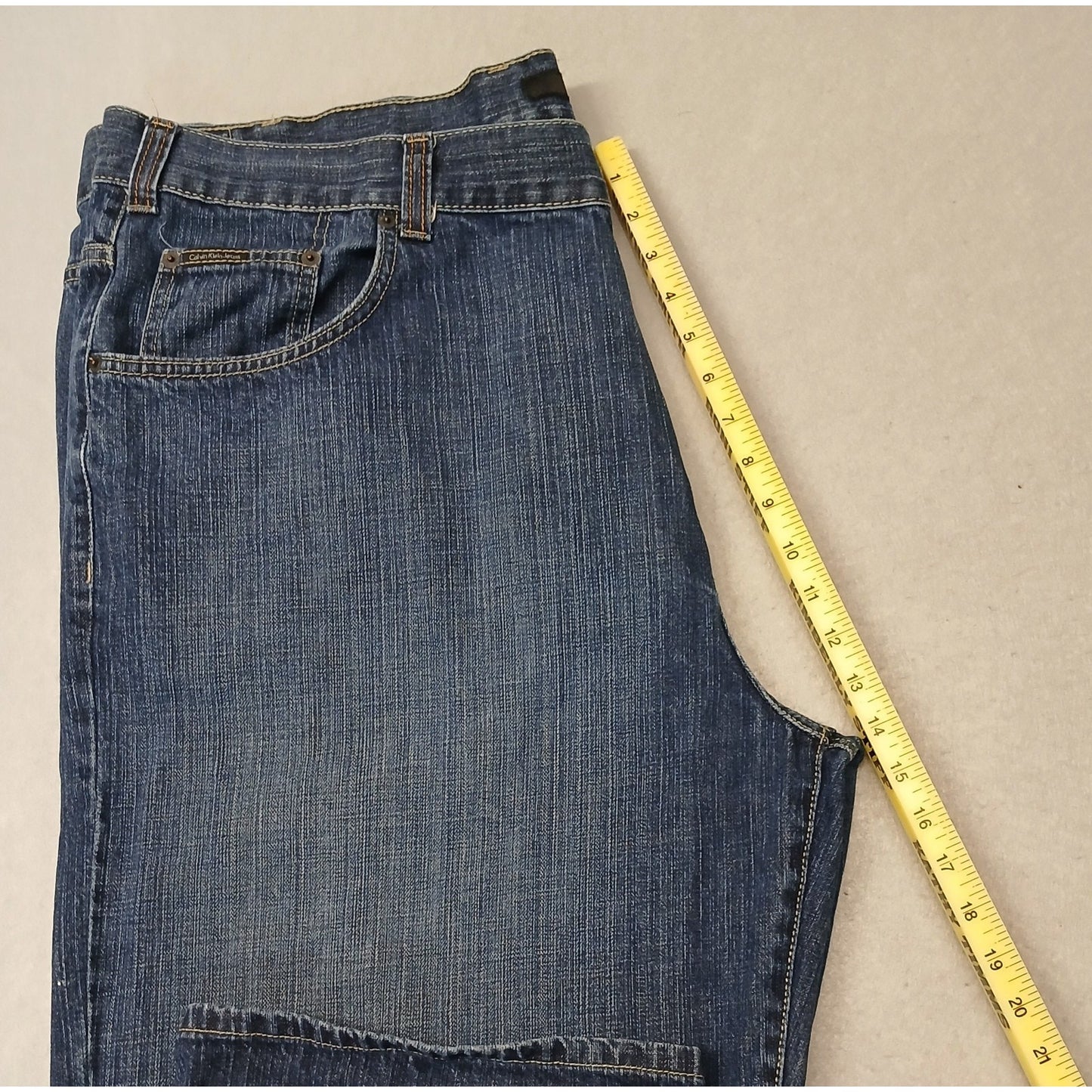 Calvin Kline (46x30) Men's Loose Fit Blue Denim Jeans