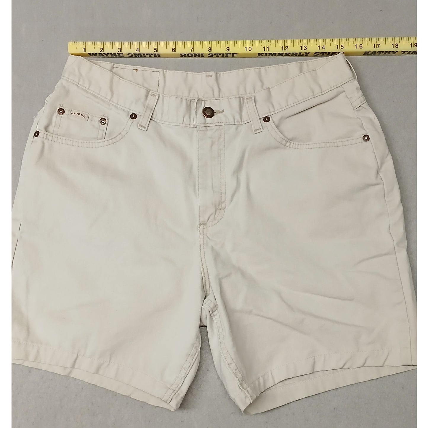 Ryders by Lee (16L) Vintage High Rise Cream Denim Shorts
