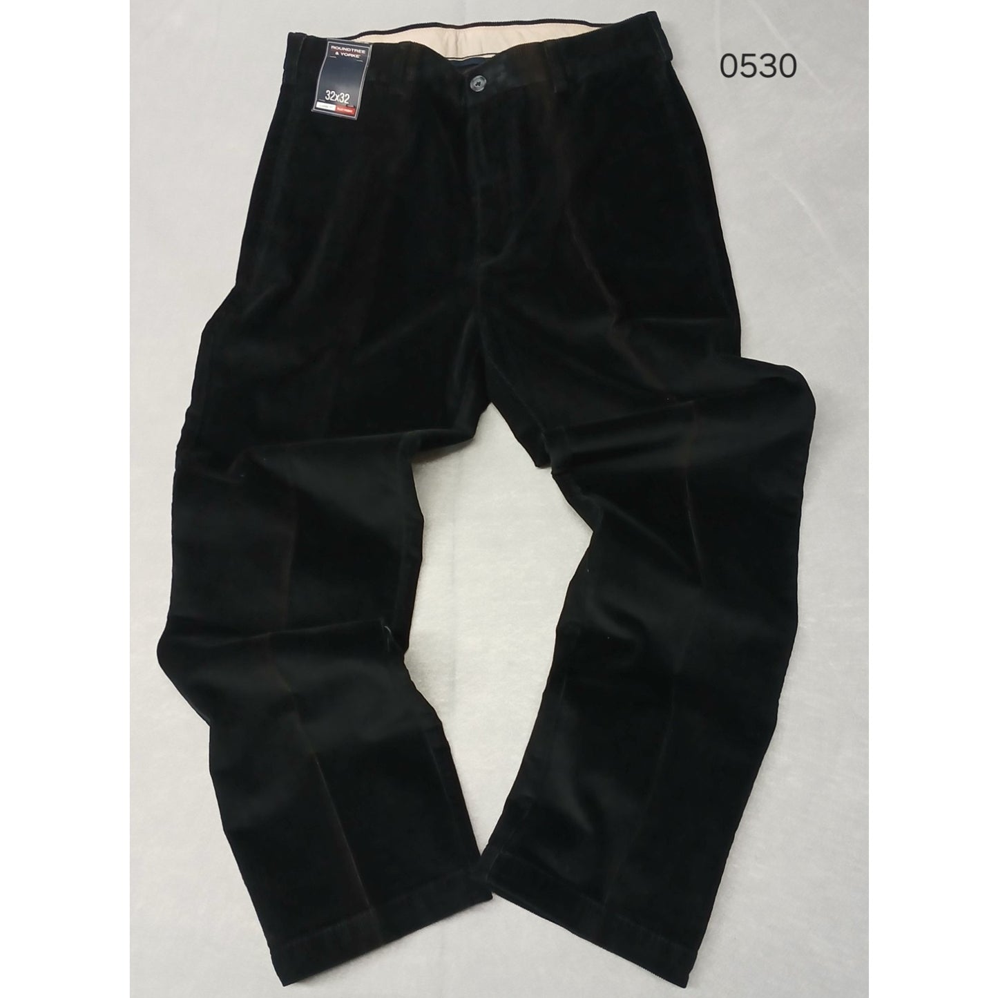 Roundtree & Yorke (32x32) Black Corduroy Straight Pants