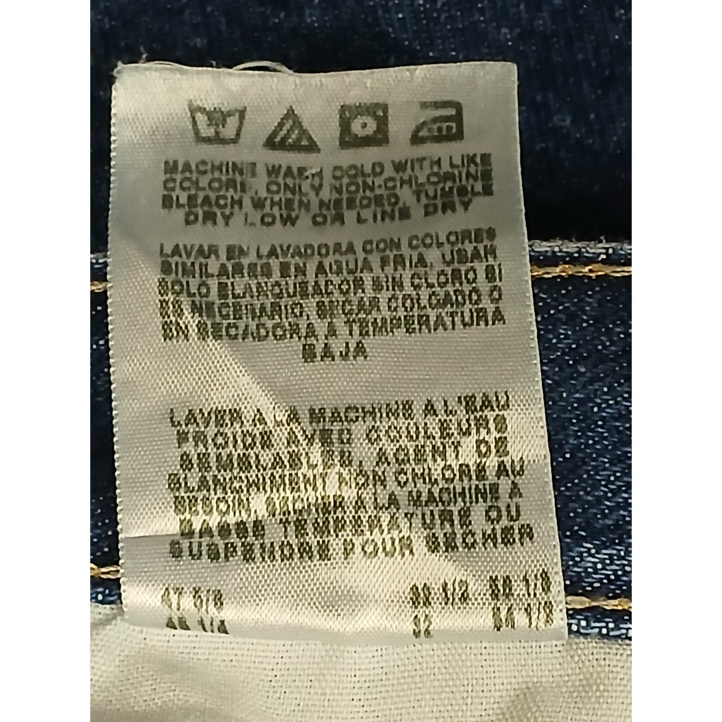 Wrangler (46x32) Rugged Relaxed Straight Blue Denim Jeans