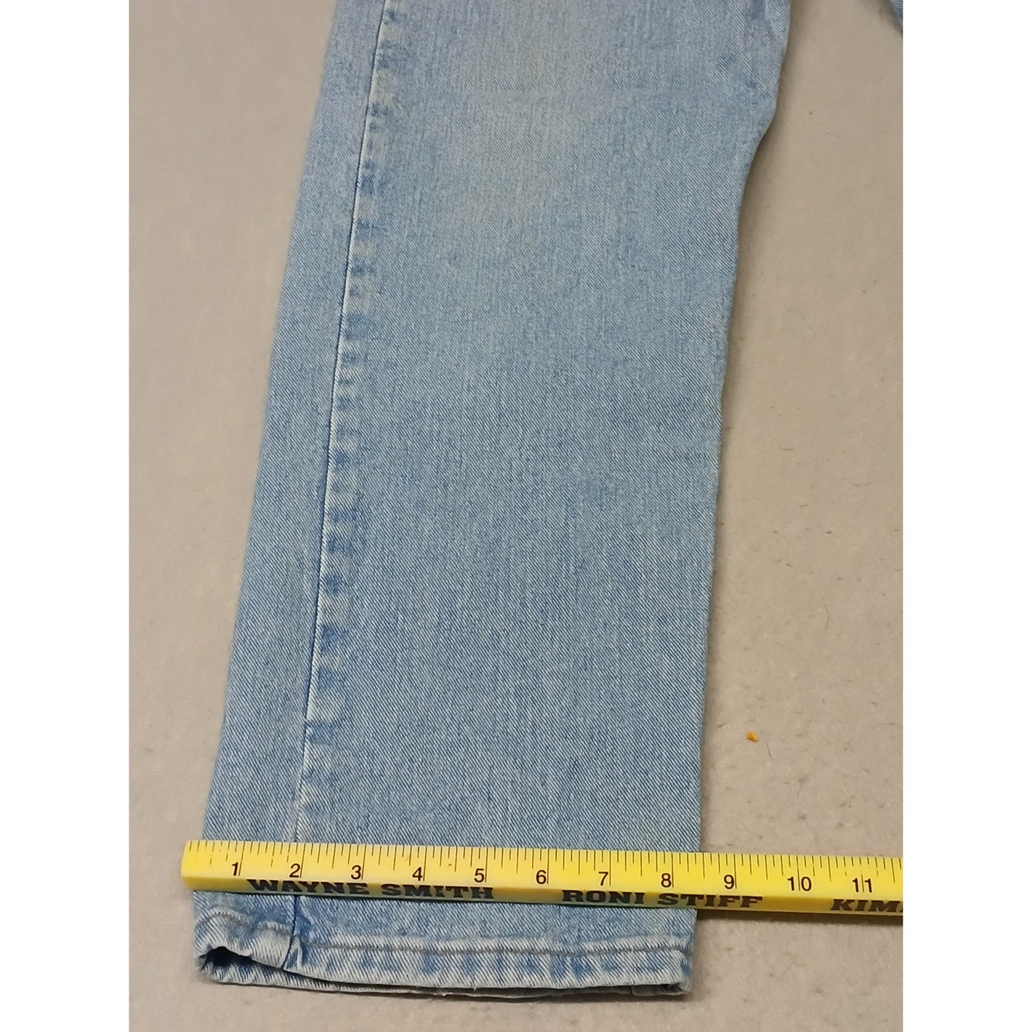 Wrangler (32x30) Men's Straight Leg Blue Denim Jeans