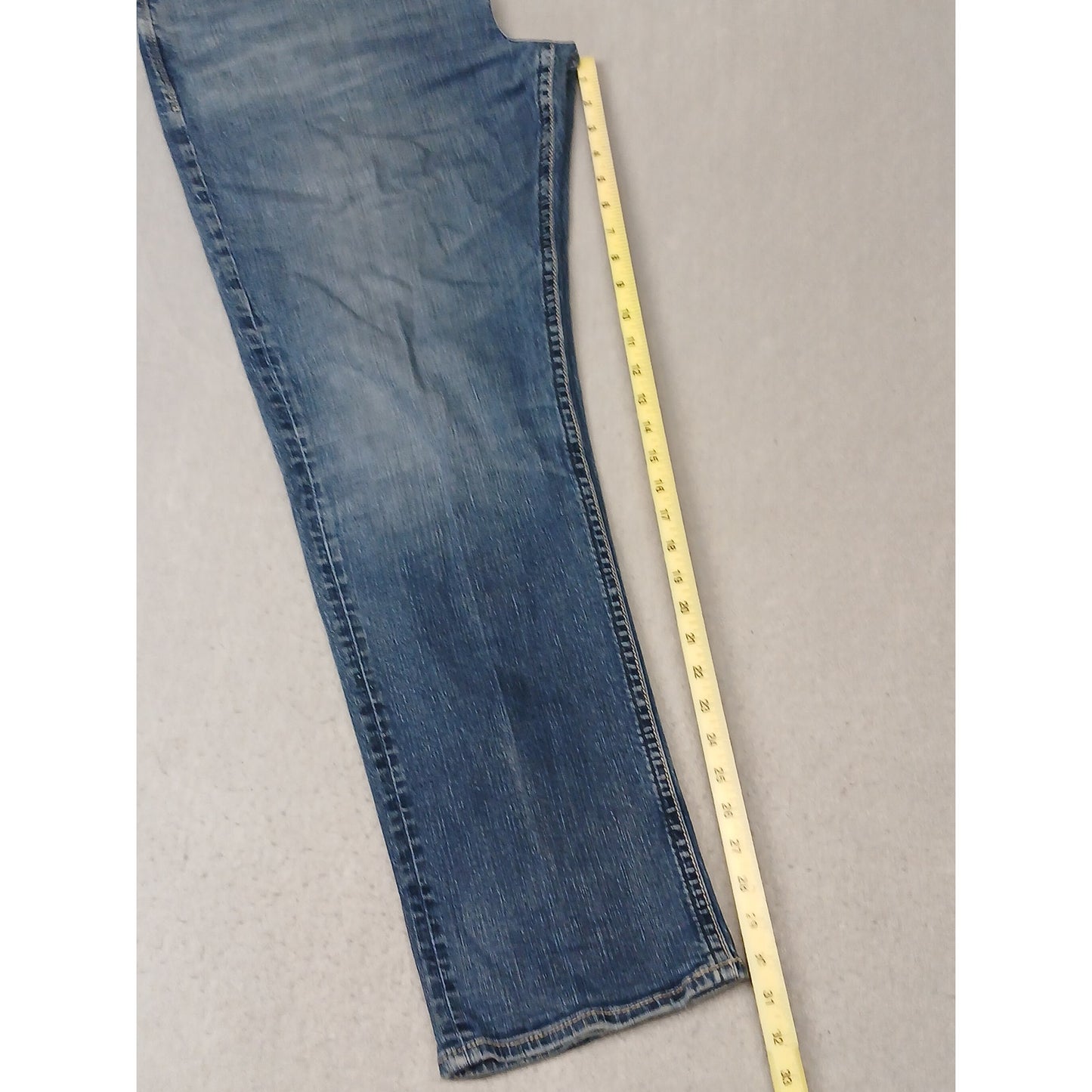 Silver Eddie (44x34) Men's Straight Leg Blue Denim Jeans