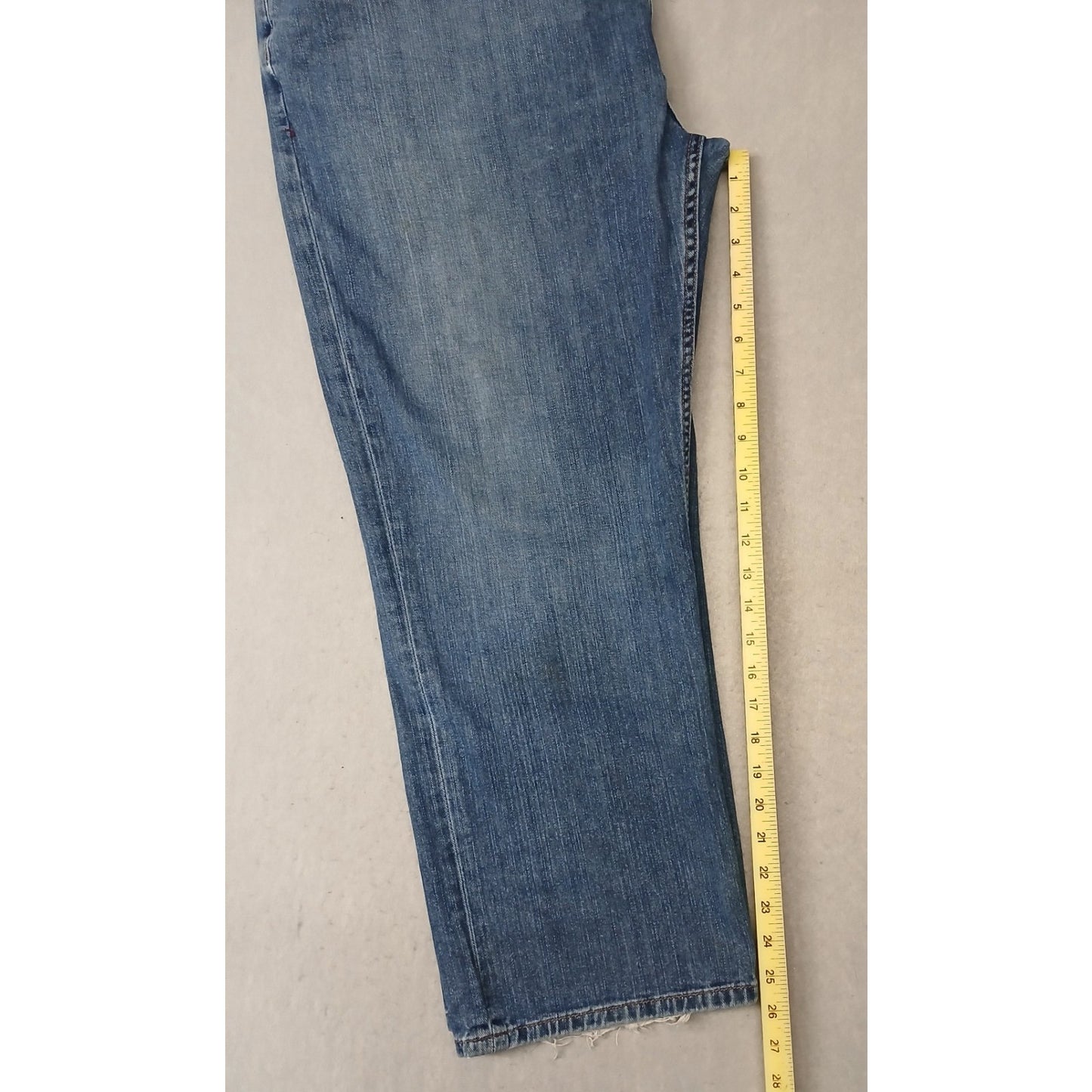 Cremieux (42x28) Men's Relaxed Straight Fit Blue Denim Jeans