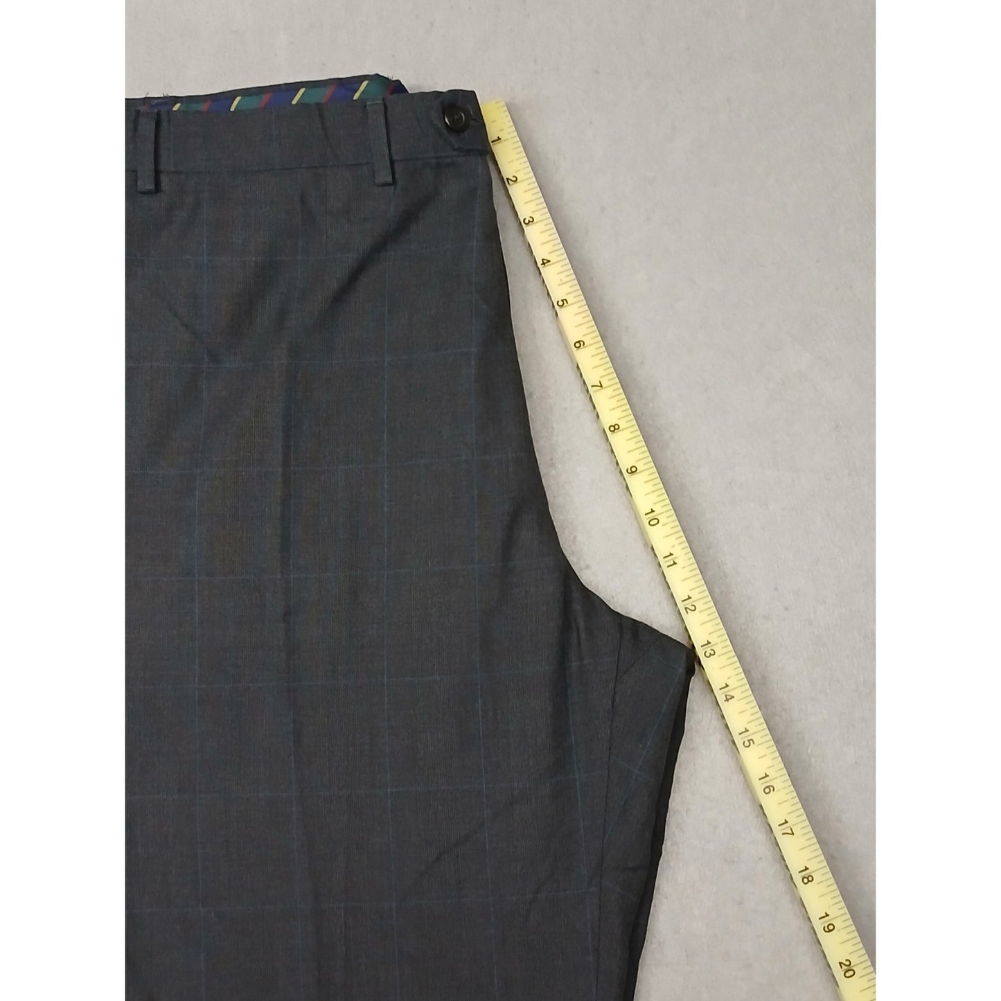 CHAPS (42x32) Gray Plaid Classic Straight Leg Dress Slacks