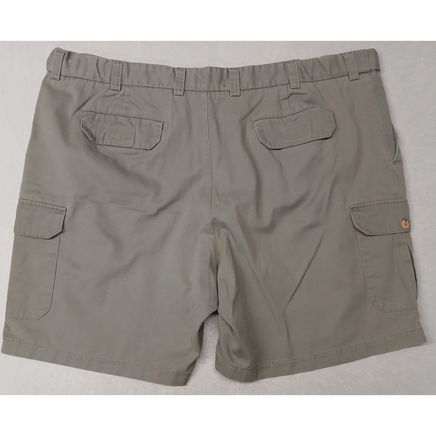 Canyon Ridge (52) Men's Gray Cargo Khaki Relaxed Shorts