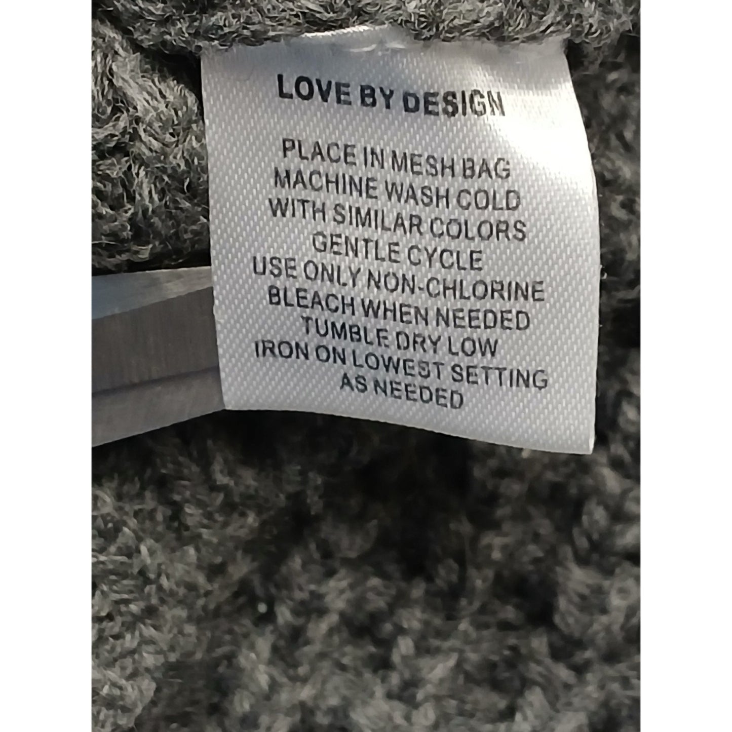 Love By Design (Medium) Gray Chunk Waffle Knit Sweatshirt