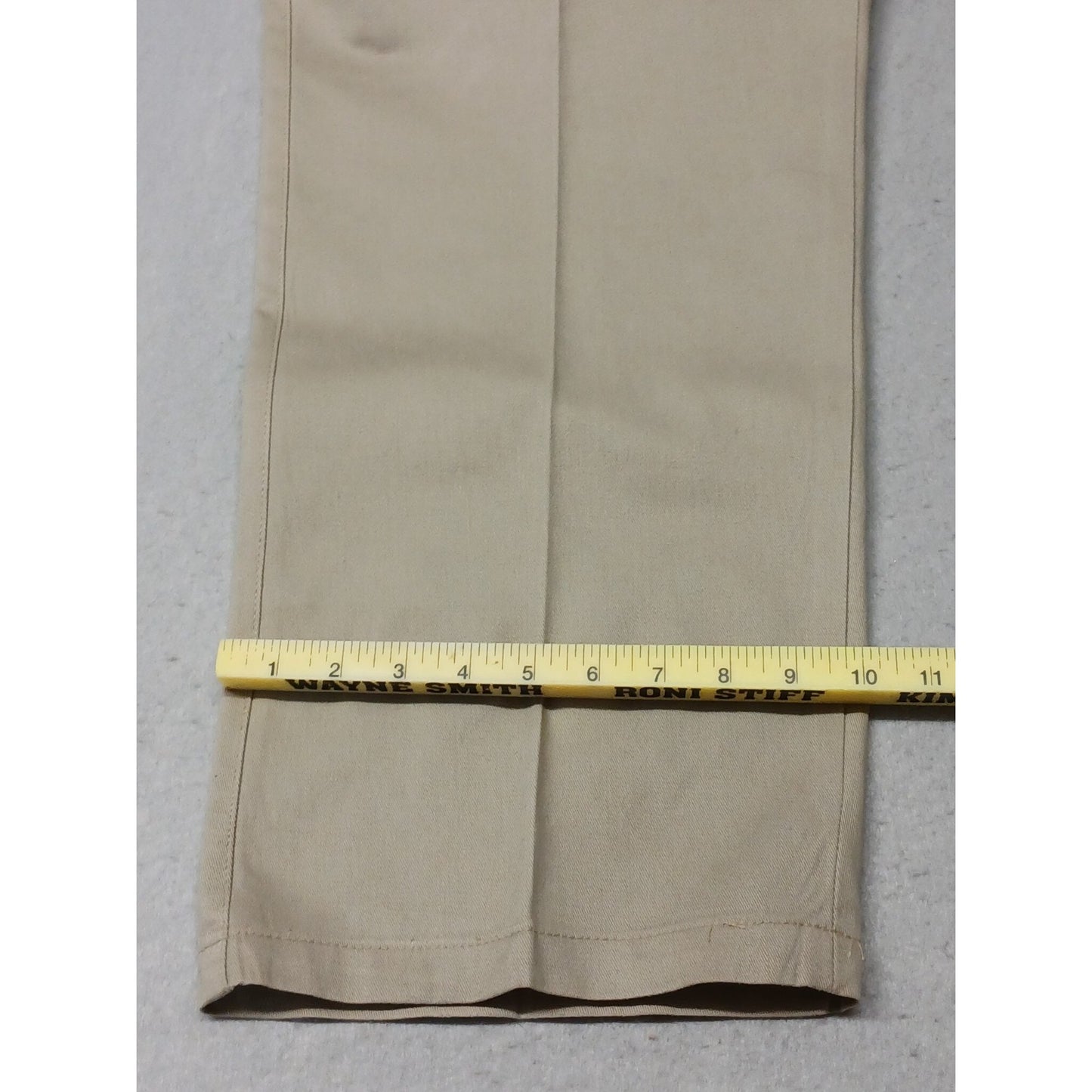 Wrangler Riata (46x32) Beige Khaki Relaxed Straight Pants