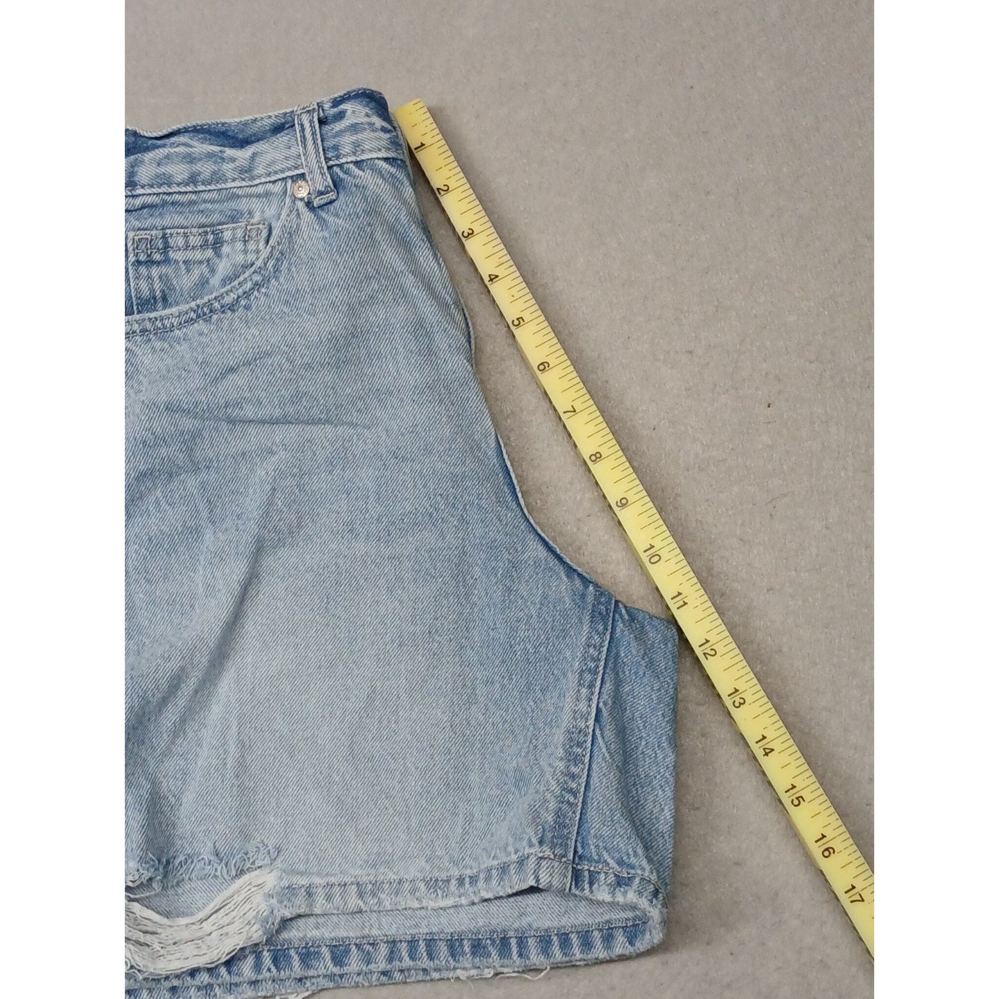 Sincerely Jules (3/26) Vintage High Waist Mom Jean Shorts