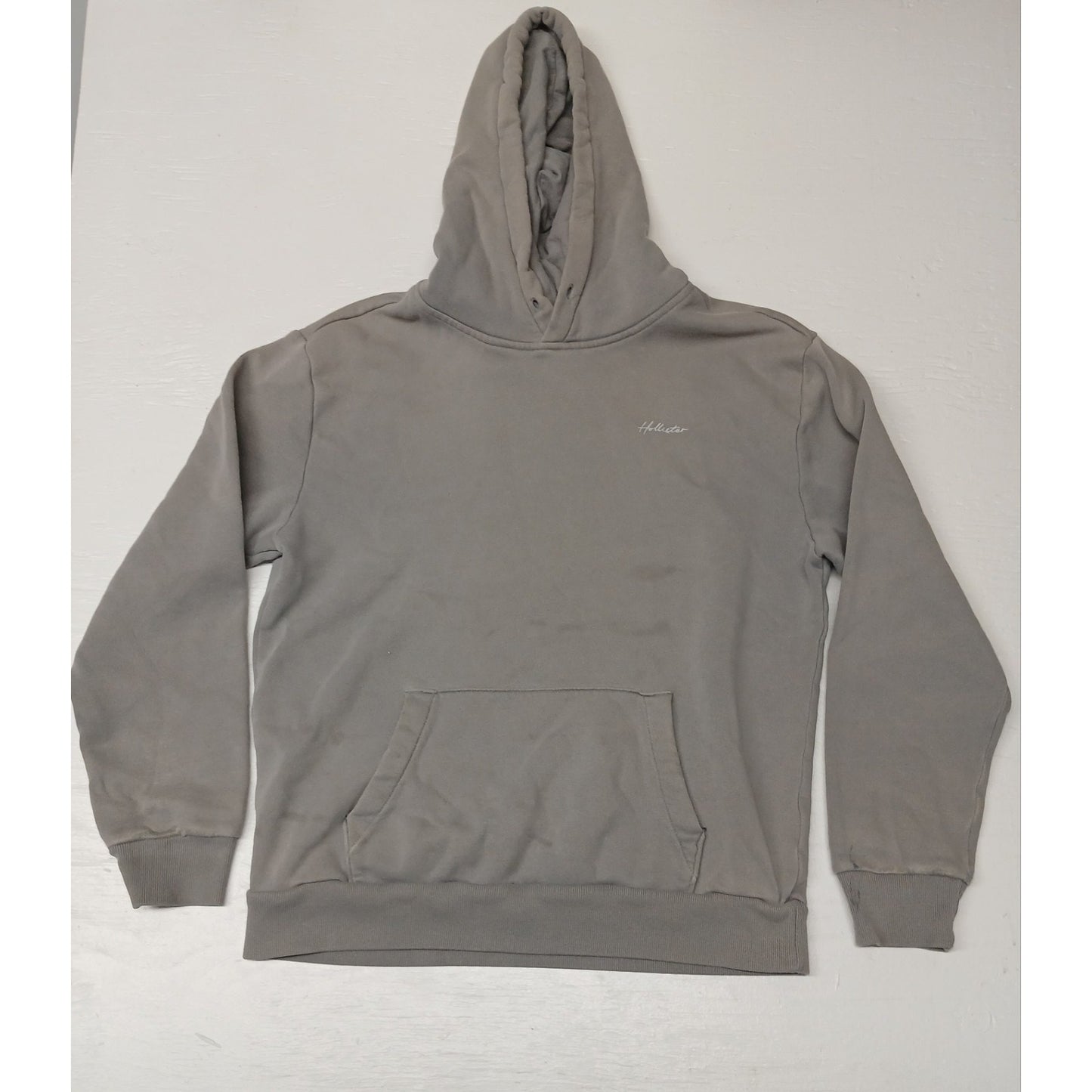 Hollister (Medium) Men's Gray Relaxed Fit Hoodie Sweatshirt