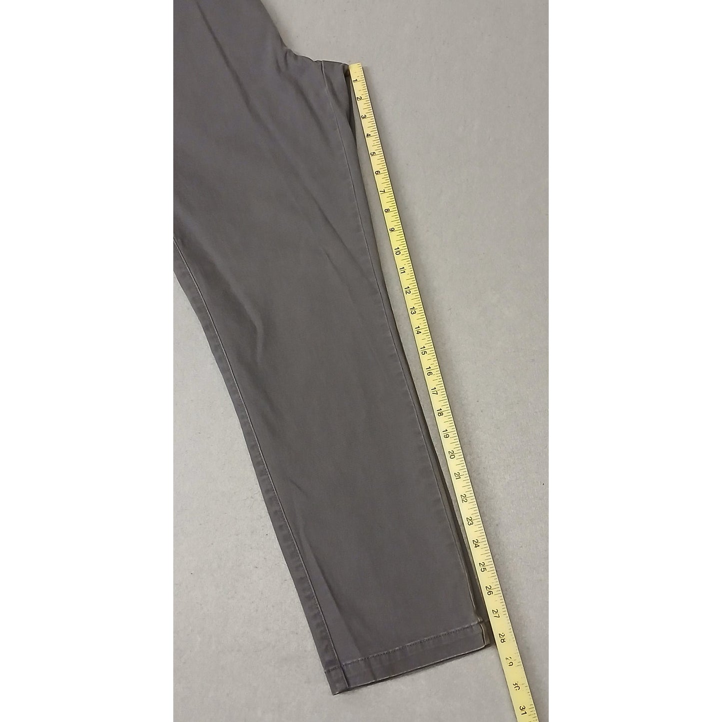 Sonoma (36x30) Gray Relaxed Straight Khaki Chino Pants