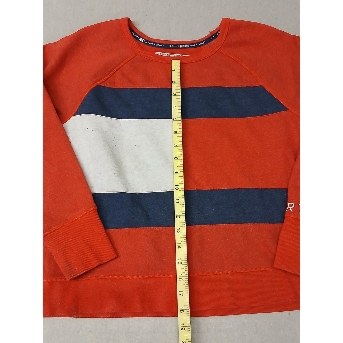 Tommy Hilfiger (Medium) Vintage Red Crewneck Sweatshirt