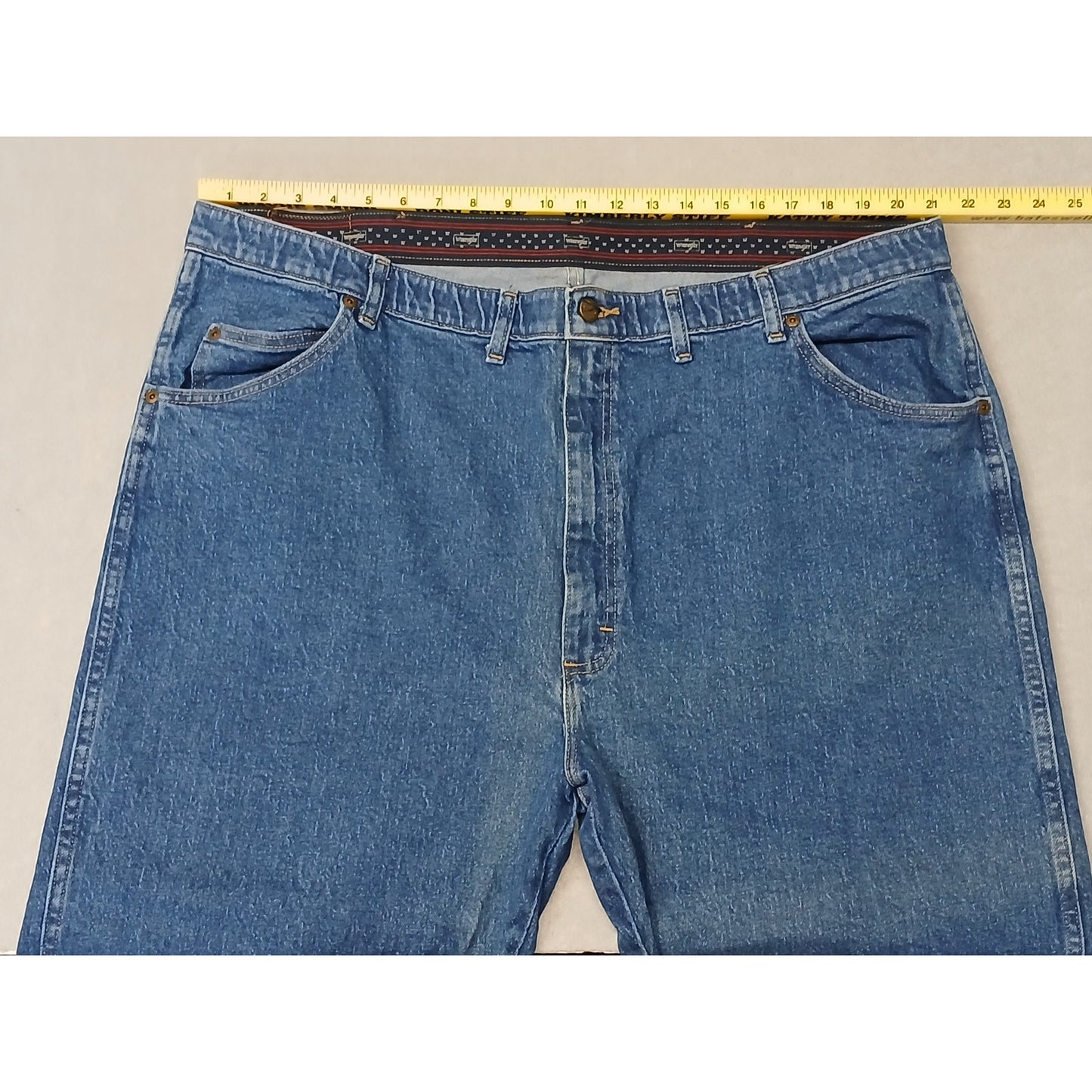 Wrangler (46x29) Straight Stretch Waist Blue Denim Jeans
