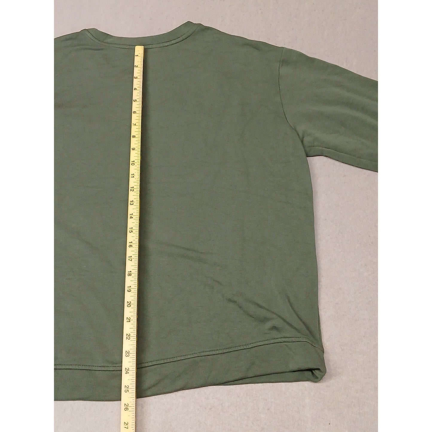 Orvis (XL) Men's Olive Green Crewneck Pullover Sweatshirt