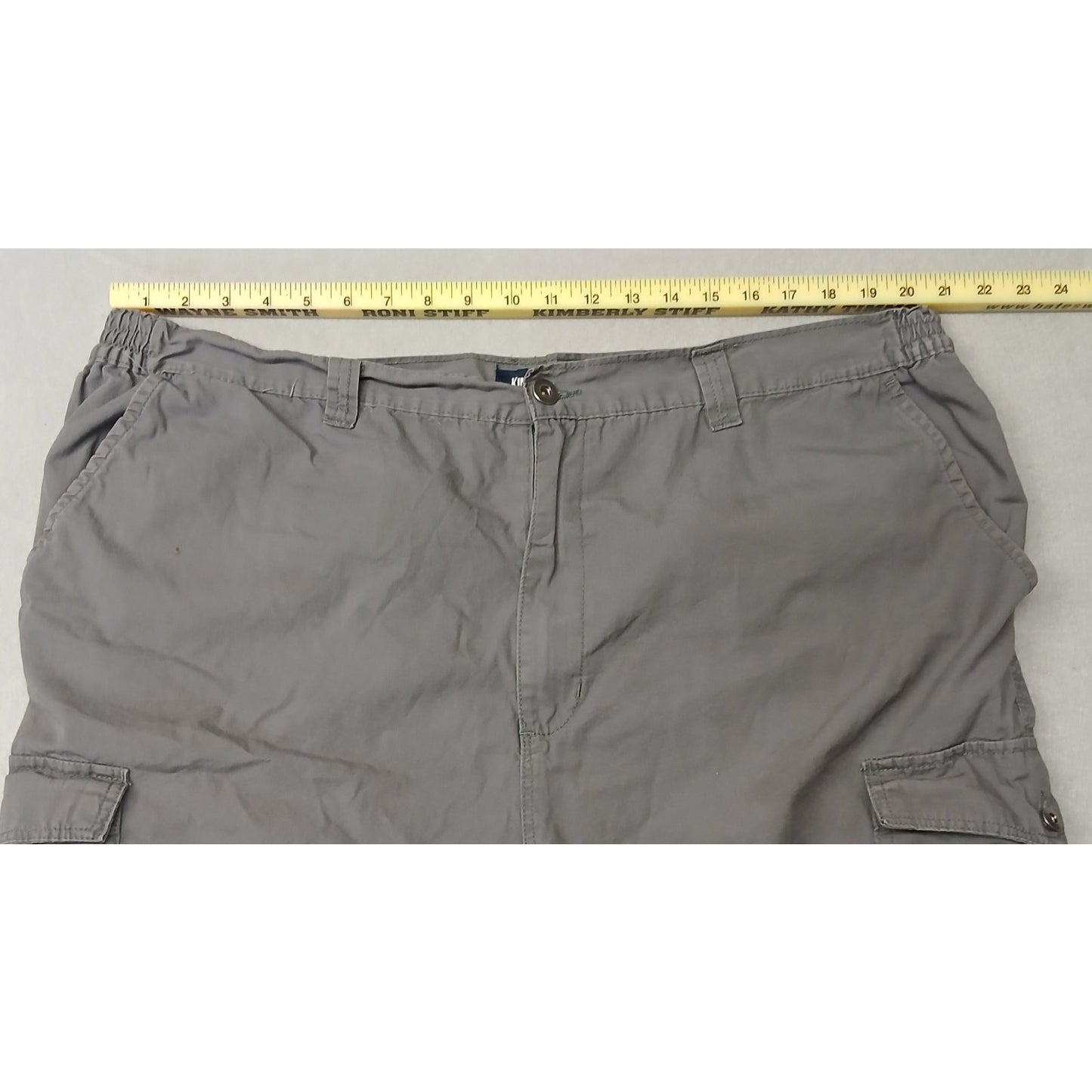 King Size (46) Men's Gray Cargo Style Relaxed Shorts