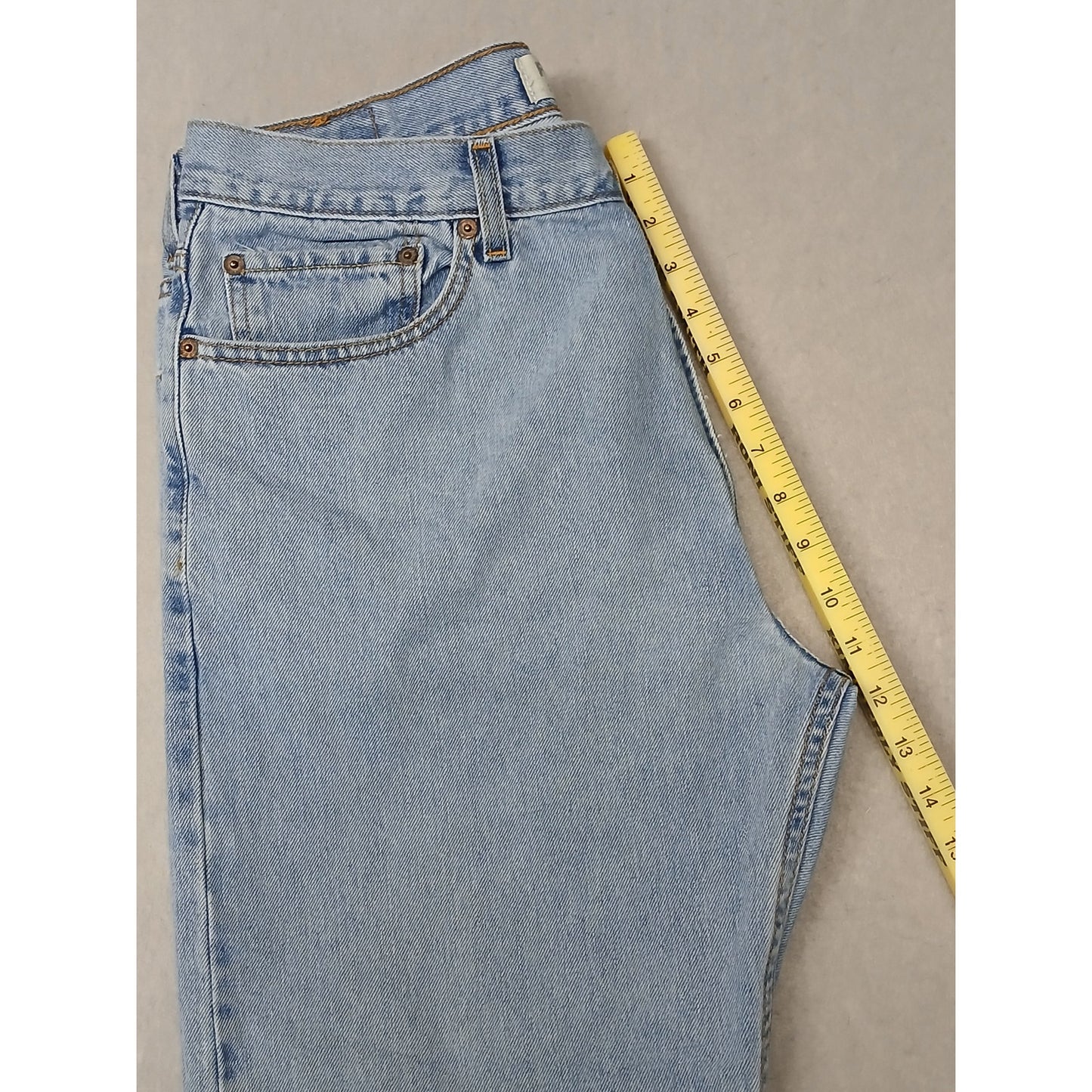 Levis 505 (36x29) Vintage Regular Fit Light Denim Jeans