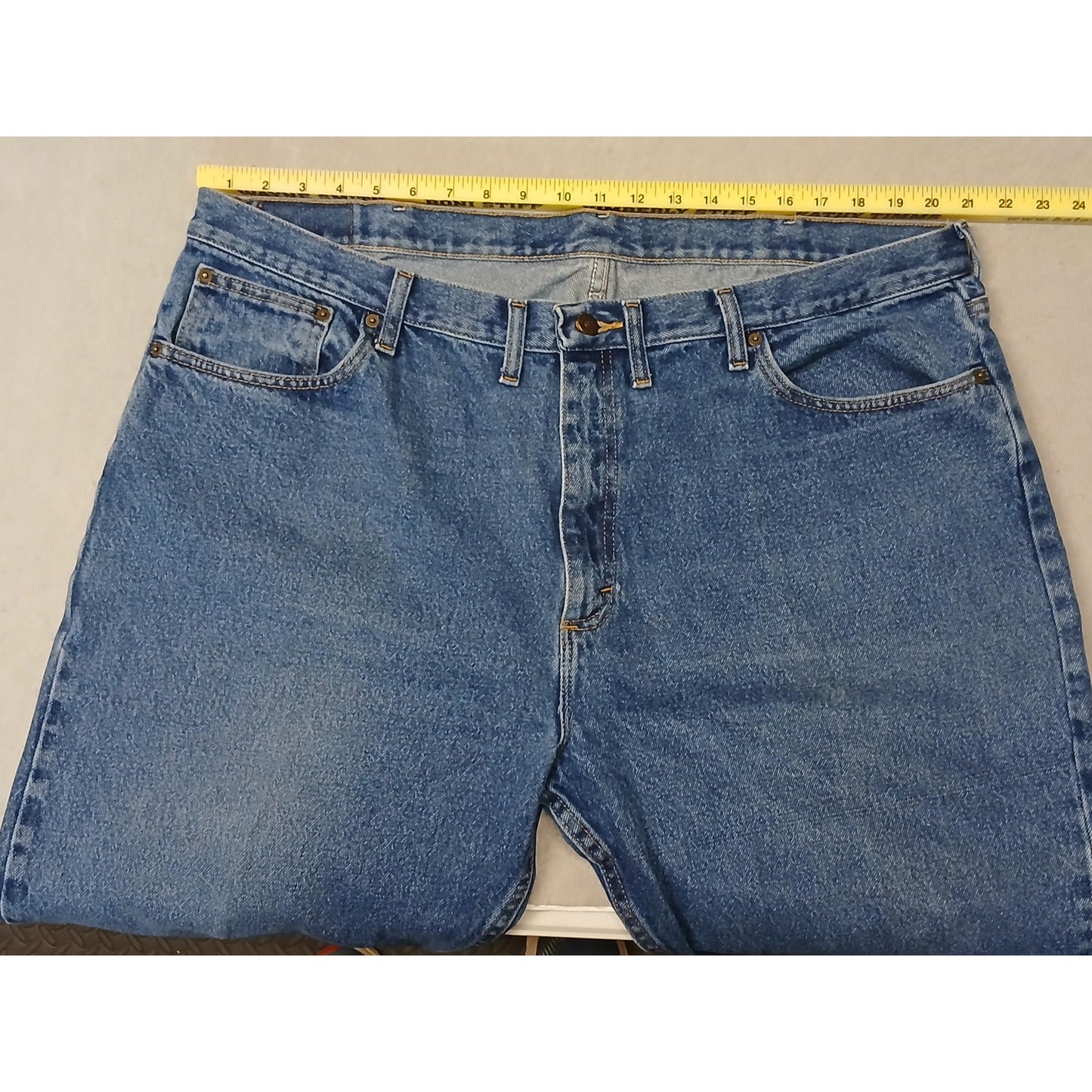 Magellan (44x30) Men's Straight Leg Blue Denim Jeans