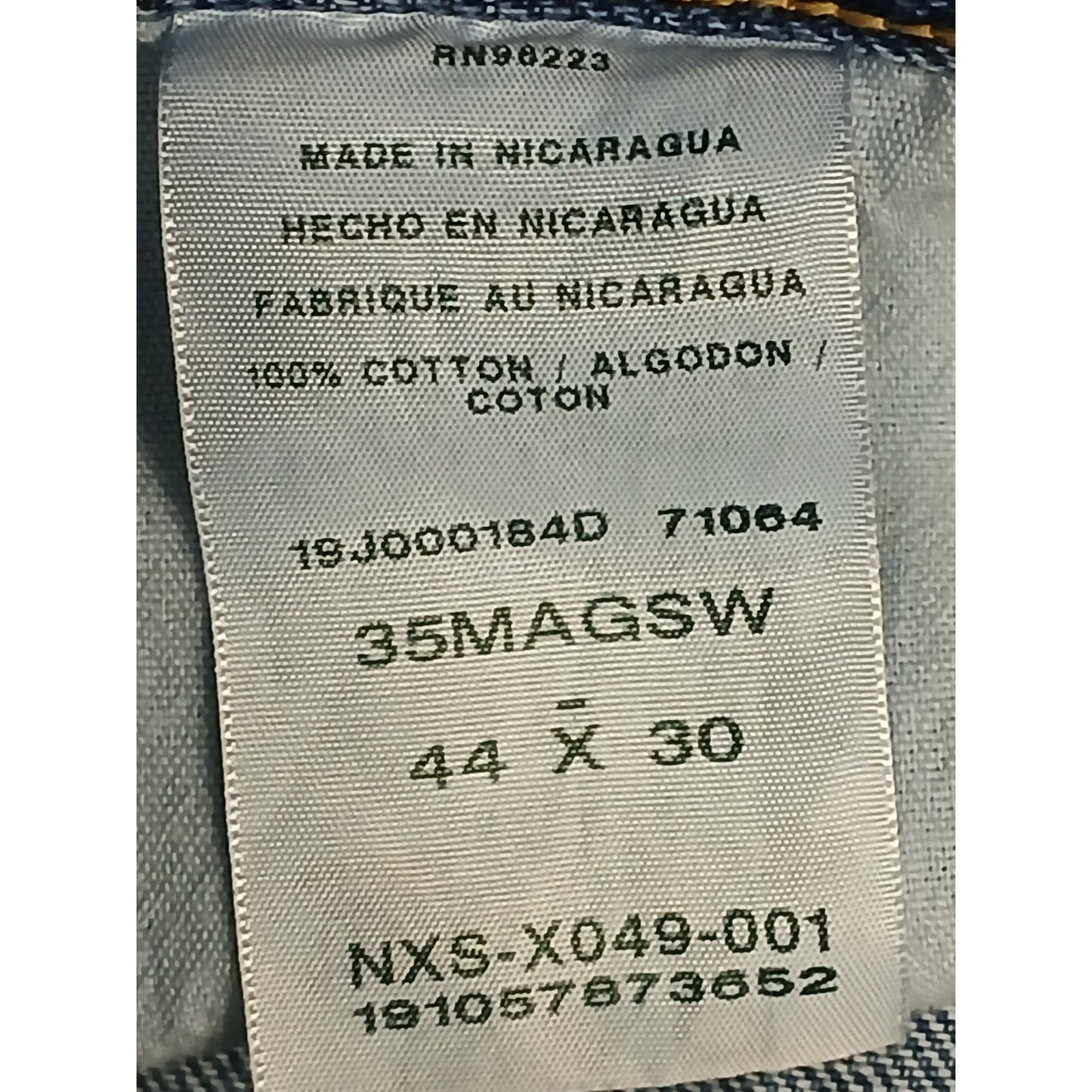 Magellan (44x30) Men's Straight Leg Blue Denim Jeans