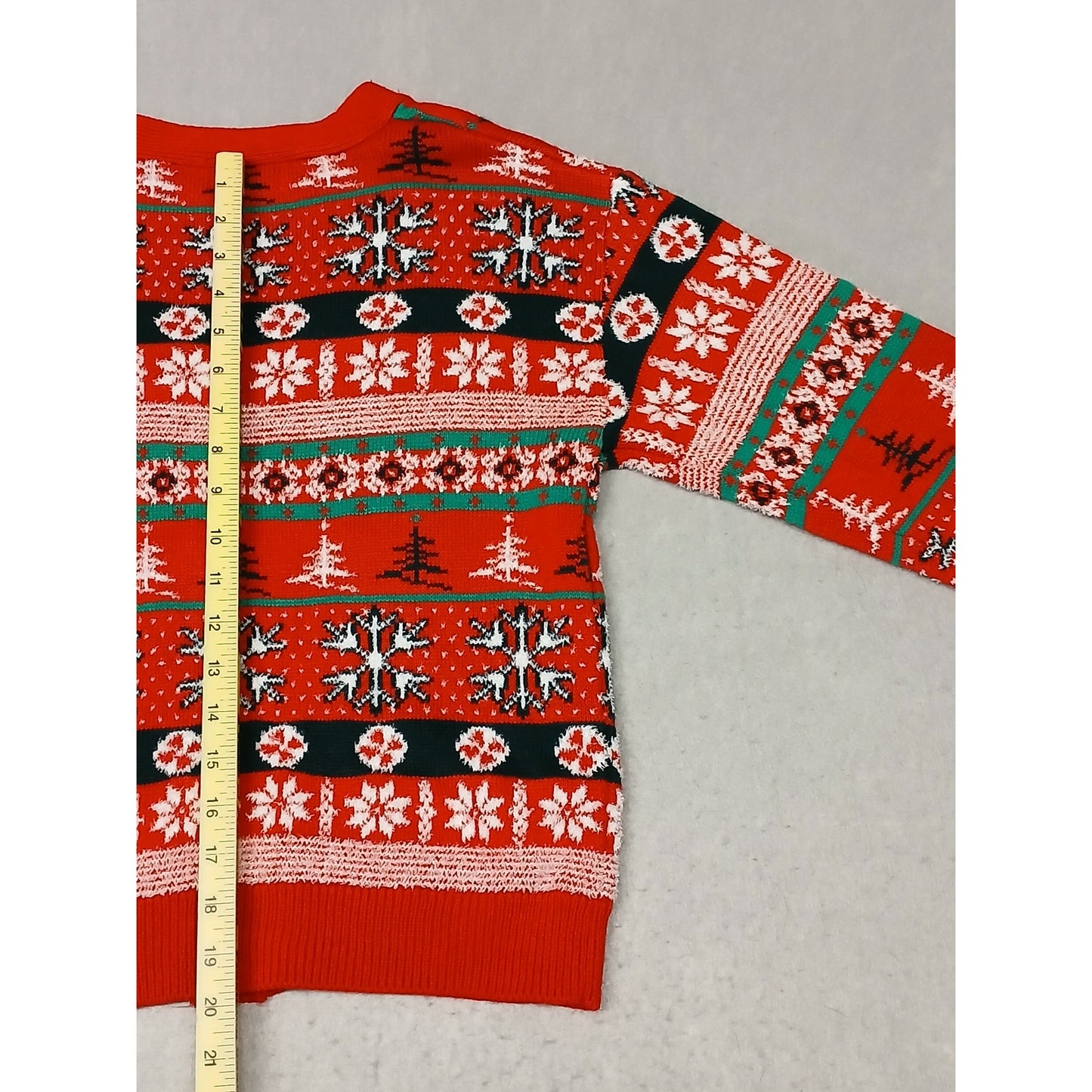 POOF (Medium)Women's Button Ugly Xmas Pullover Sweater