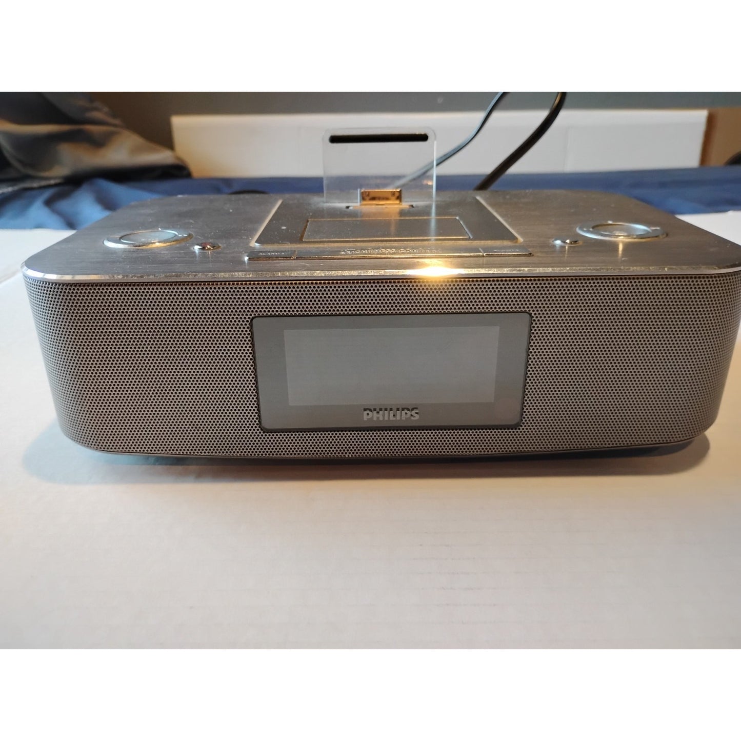 iPad Vintage Multi Station/Radio DC39037