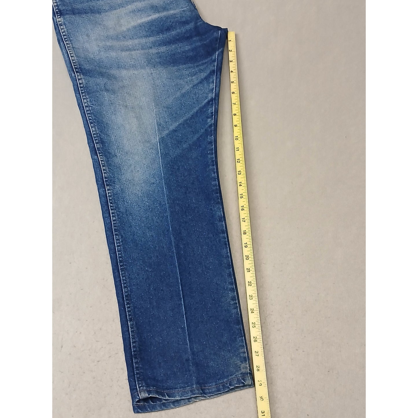 Wrangler (40x30) Men's Relaxed Fit Straight Blue Denim Jeans