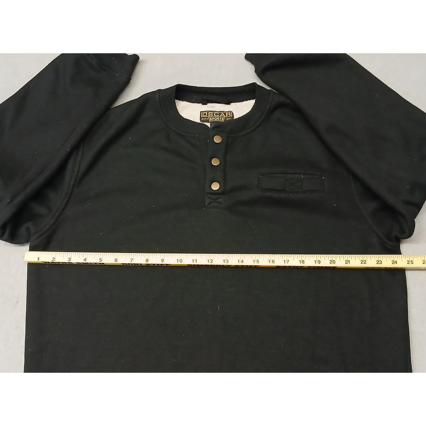 Oscar Sports (Large) Black Vintage Insulated Sweatshirt