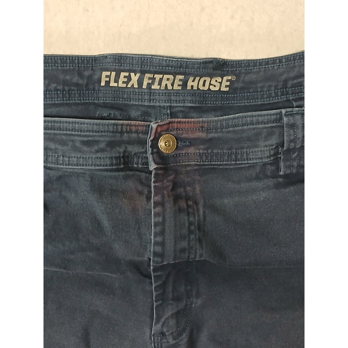 Duluth (40) Blue Cargo Style Flex Fire Hose Khaki Shorts