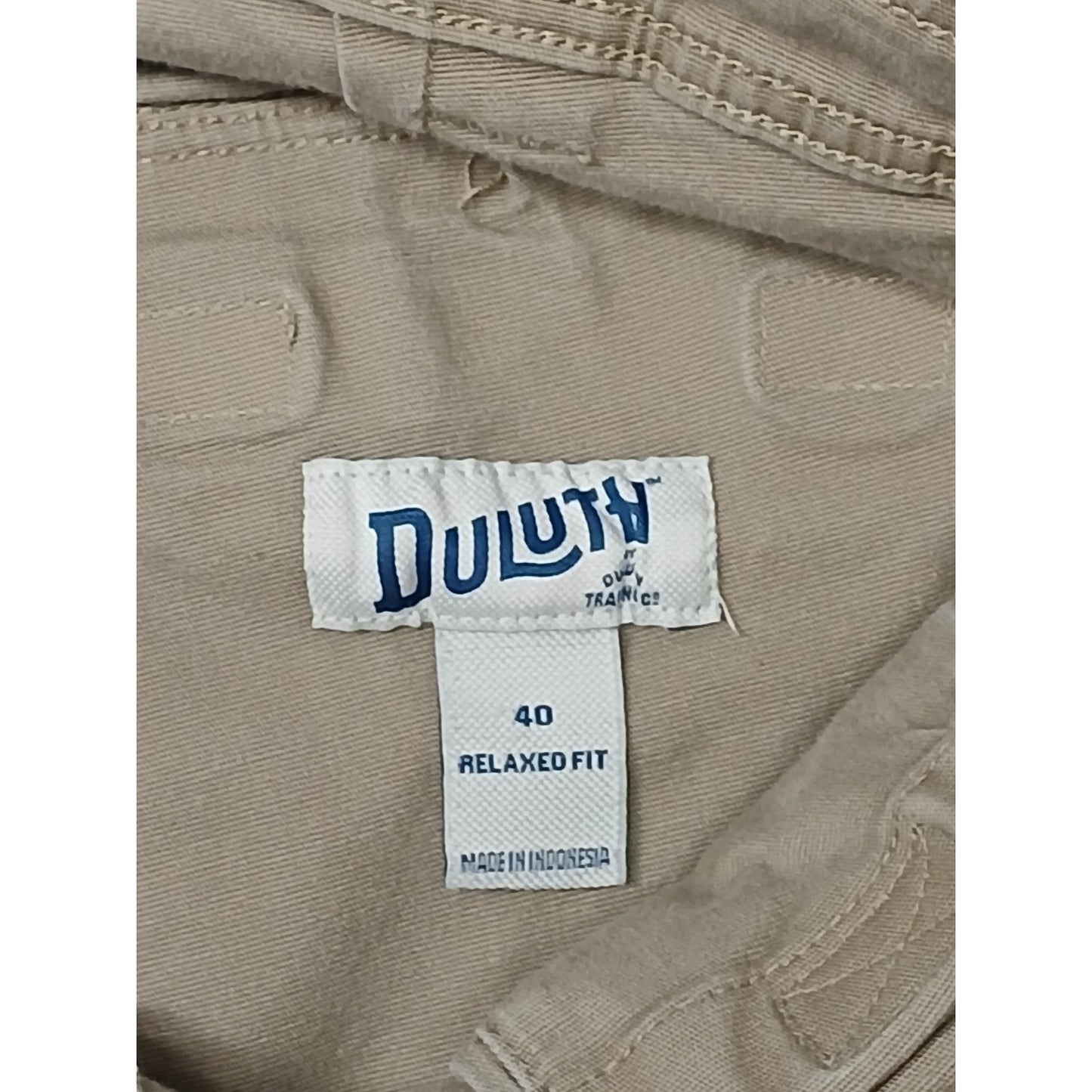 Duluth (40) Beige Flex Fire Hose Cargo Style Khaki Shorts
