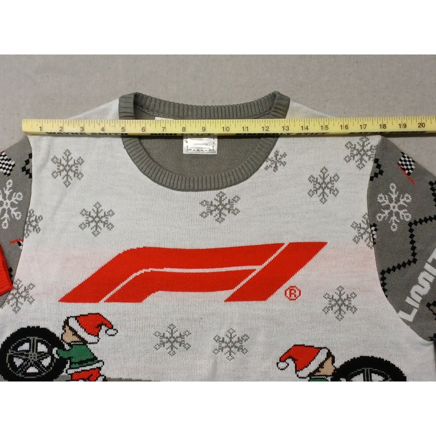 FI (XL) Multicolor Crew Neck Knitted Pullover Xmas Sweater
